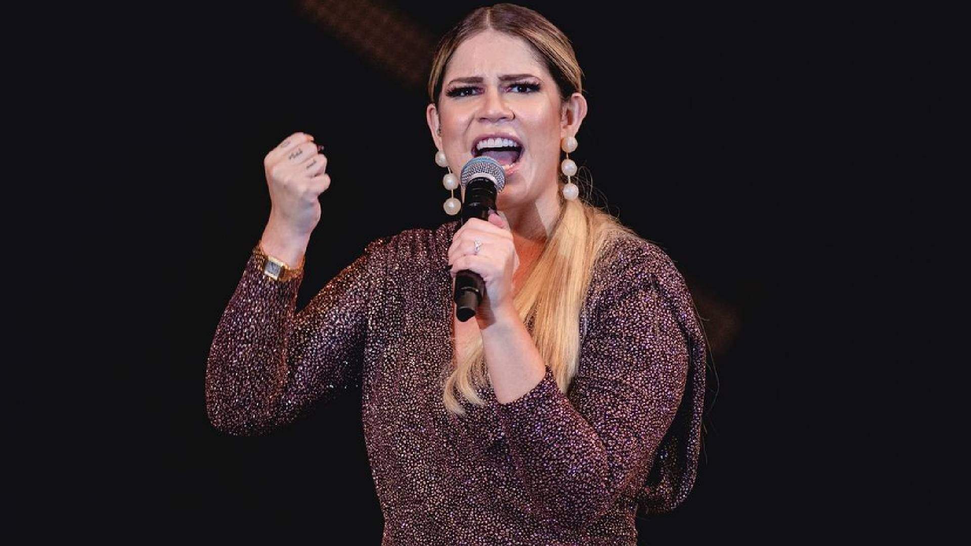 Um ano sem Marília Mendonça: quais músicas da cantora continuam fazendo sucesso? - Metropolitana FM