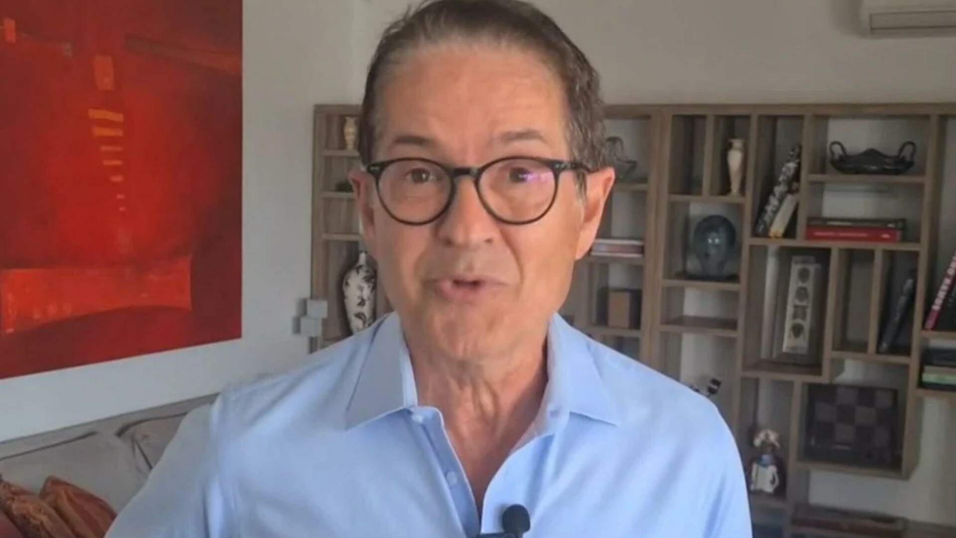 Carlos Tramontina volta para a Globo seis meses após ser demitido e manda recado