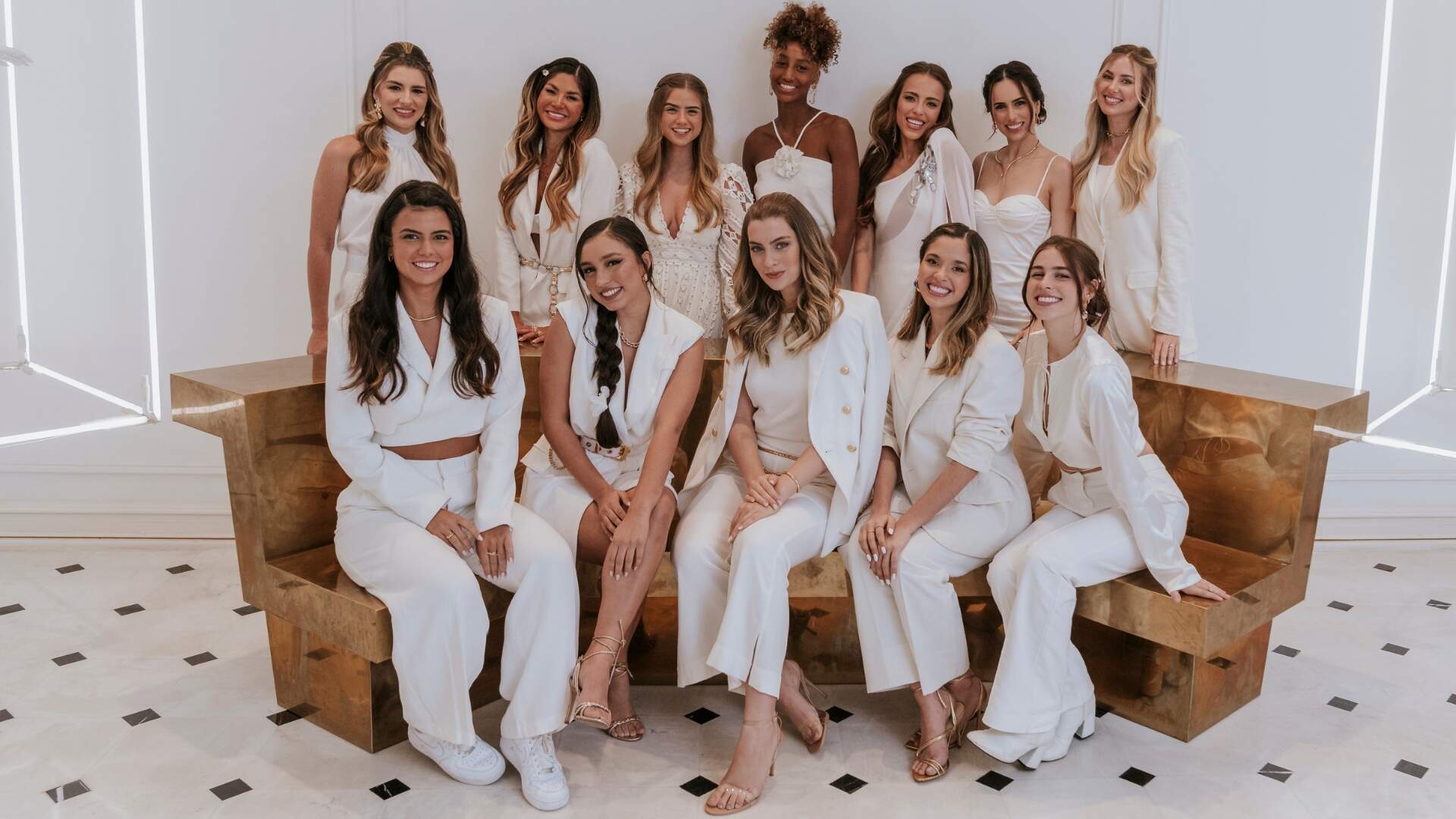 Misses Brasil e influenciadoras passam por experiências de beleza em São Paulo - Metropolitana FM