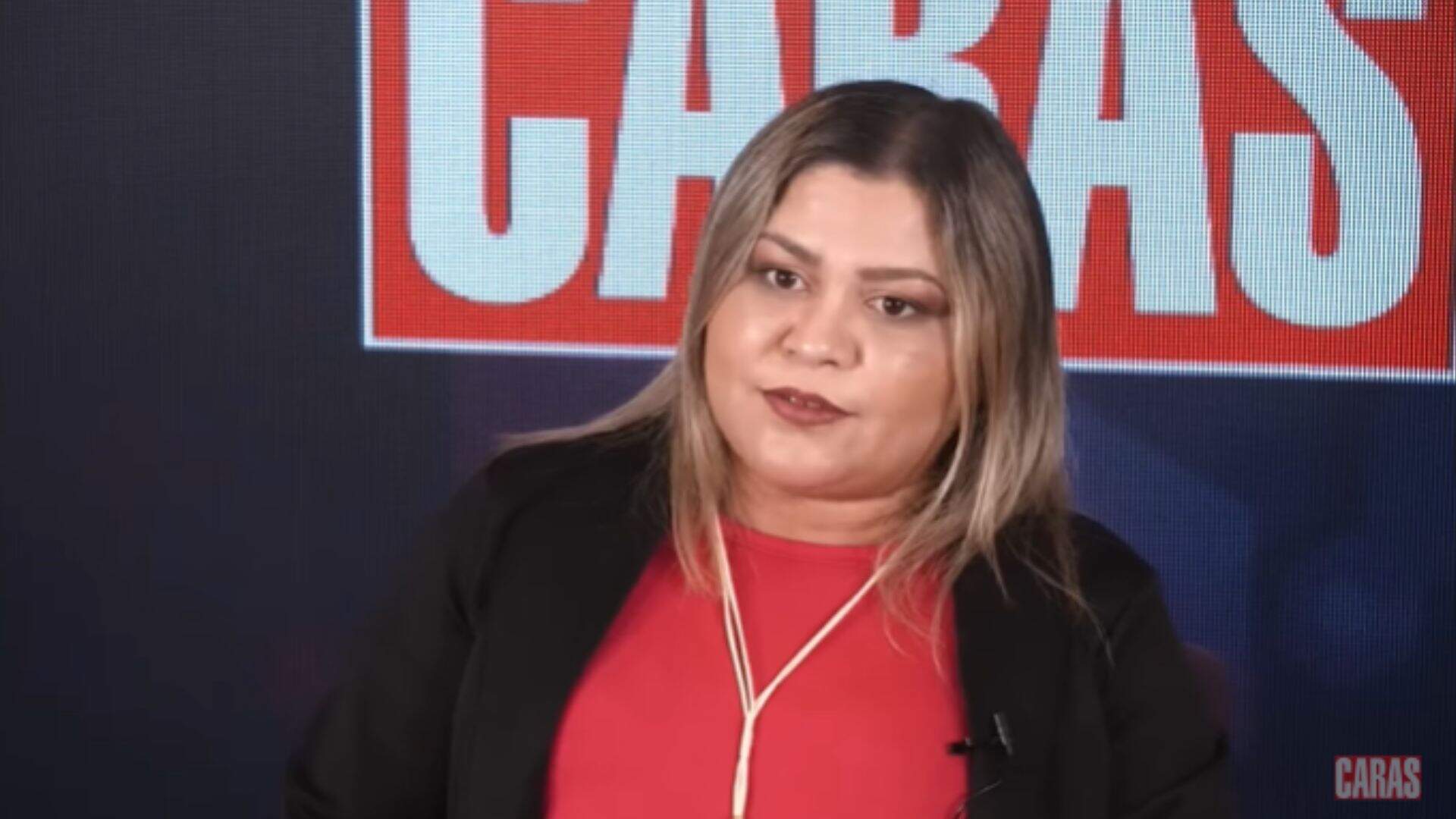 Lene Sensitiva realiza previsões dos famosos para 2023