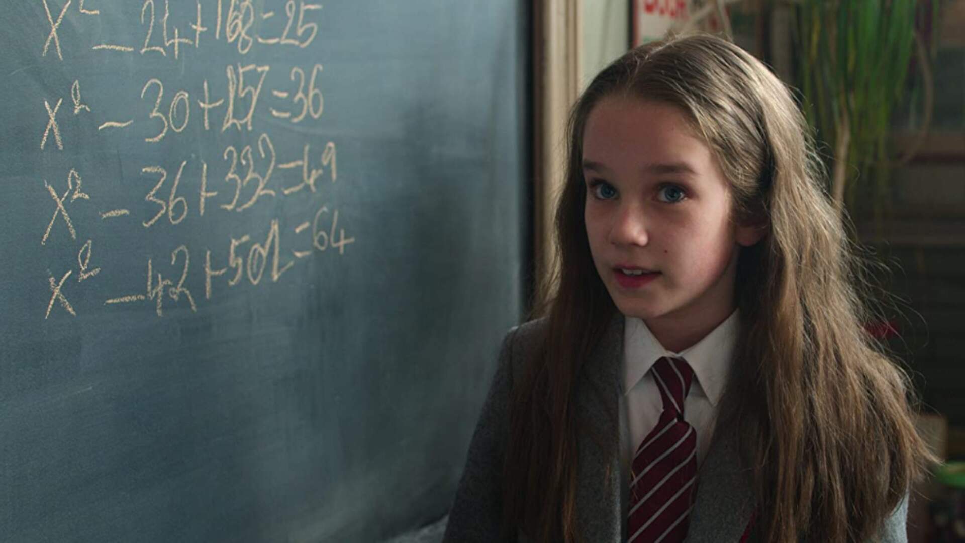 Matilda: O Musical: Nova versão protagonizada por Alisha Weir e Emma Thompson já chegou na Netflix - Metropolitana FM