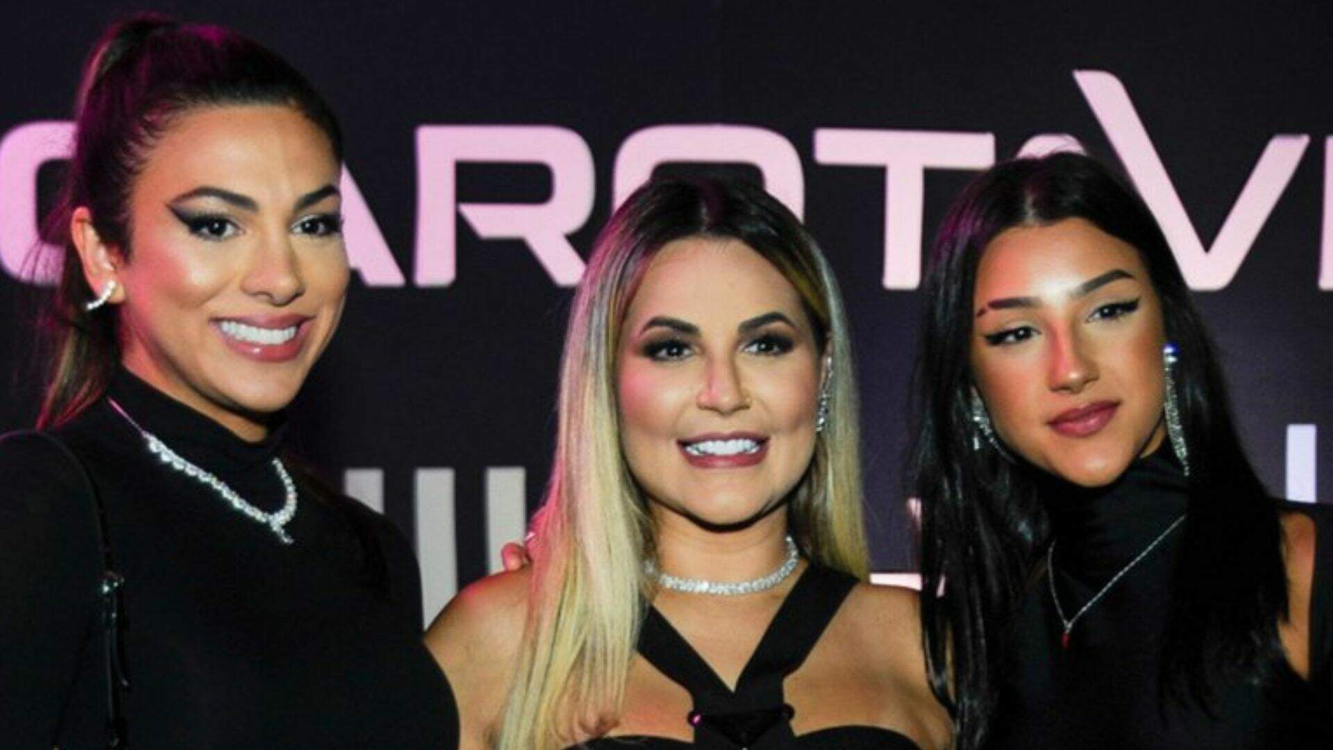 Deolane, Bia e Pétala elegem looks sensuais para curtir noitada juntas - Metropolitana FM