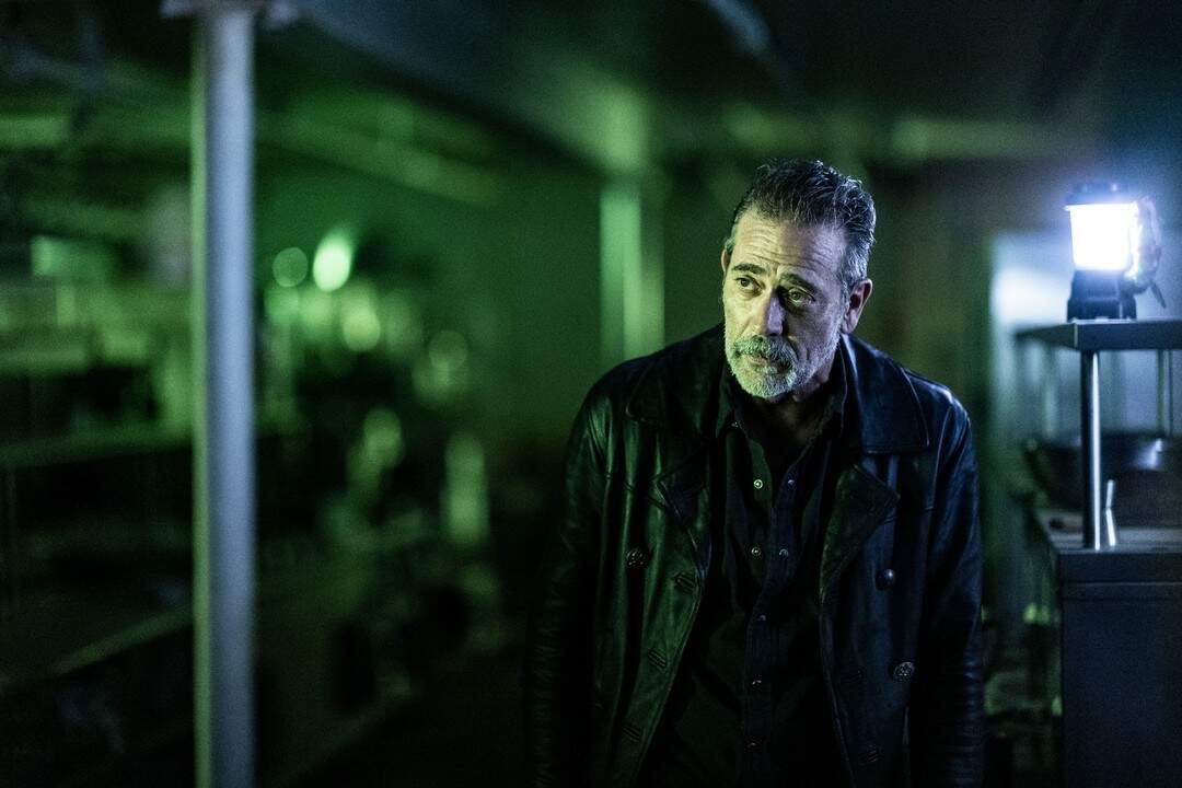 Jeffrey Dean Morgan como Negan em Dead City. (Foto: AMC)