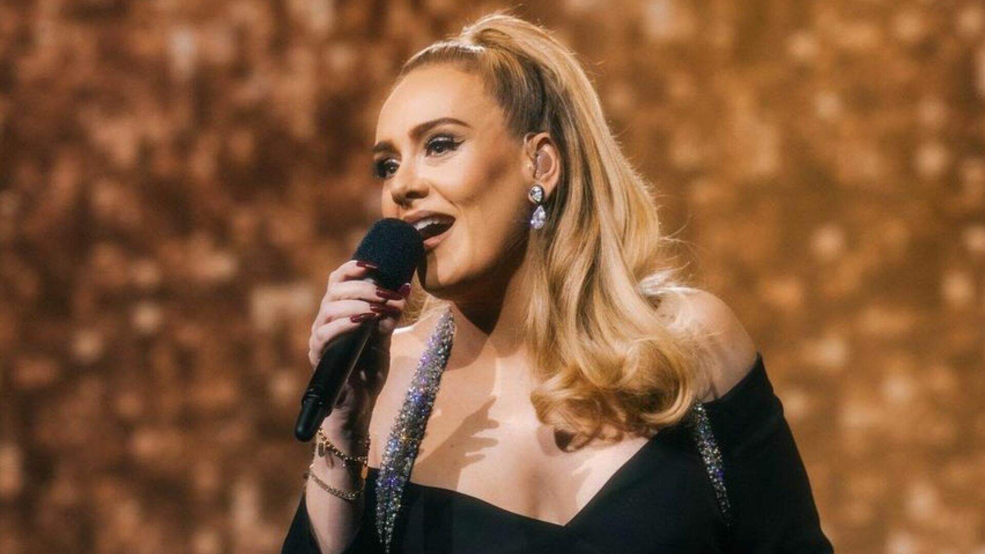 Após separação, Adele revela que fez terapia cinco vezes ao dia - Metropolitana FM