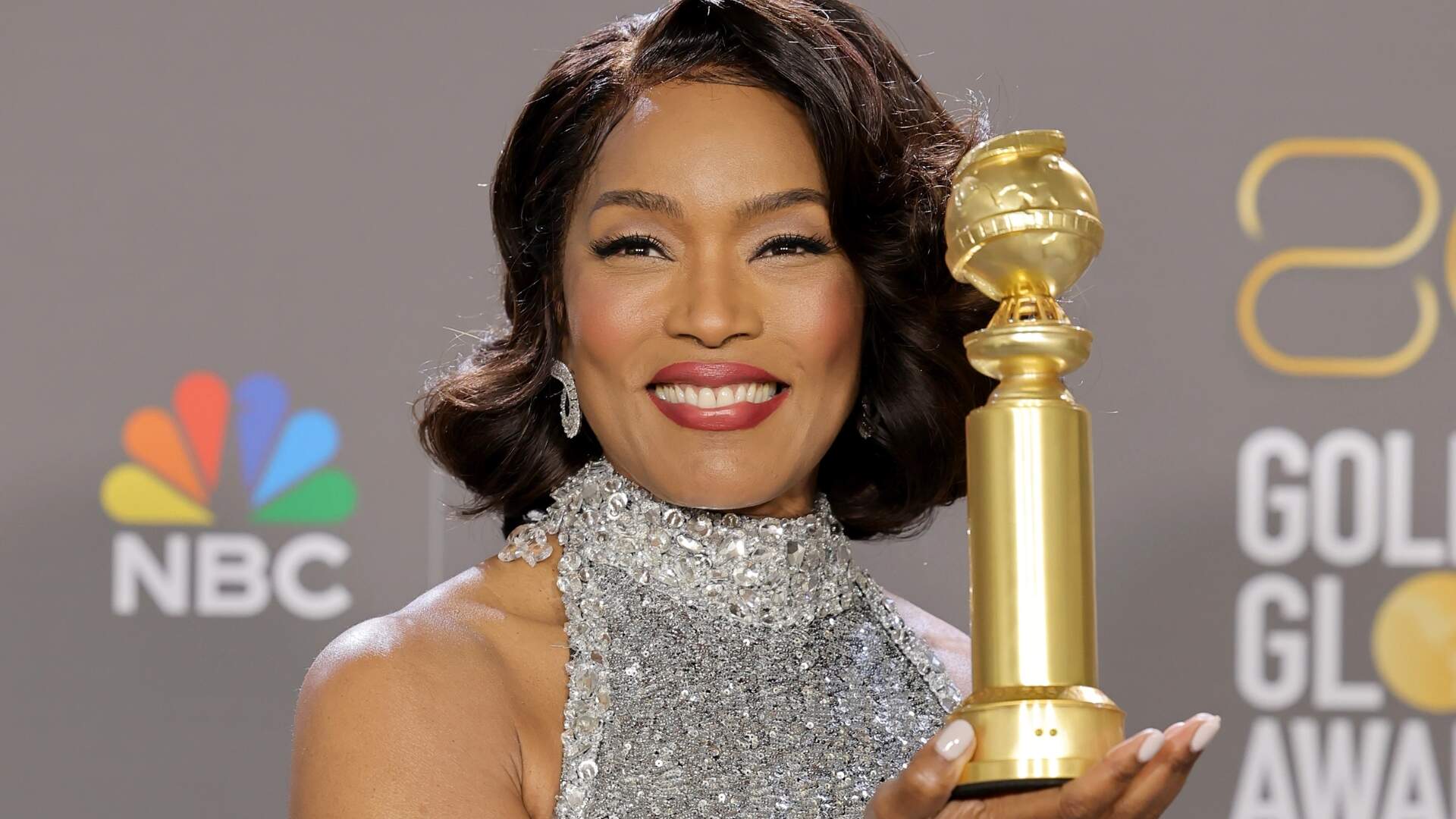 Angela Bassett conquista prêmio no Globo de Ouro; confira os outros vencedores da noite - Metropolitana FM