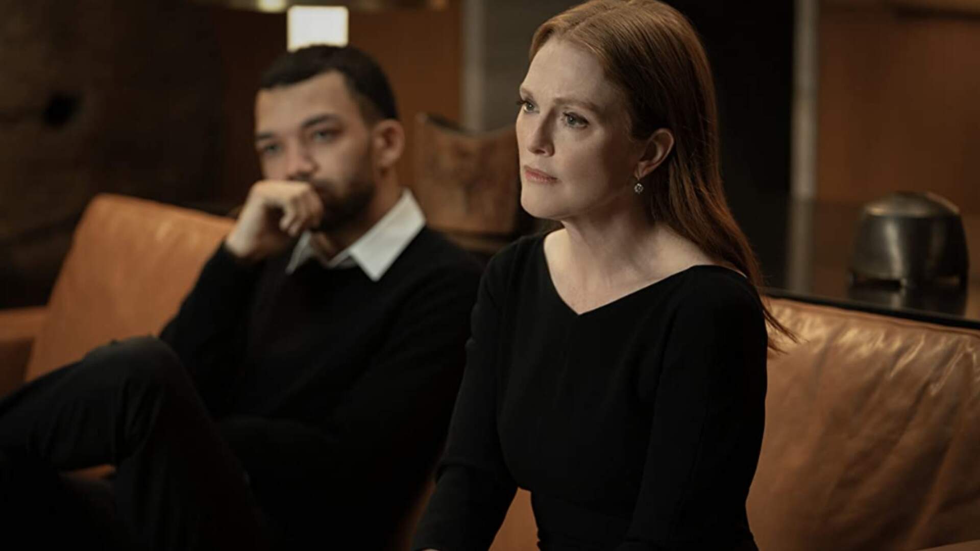 Sharper: Suspense psicológico protagonizado por Julianne Moore ganha trailer inédito na Apple TV+ - Metropolitana FM