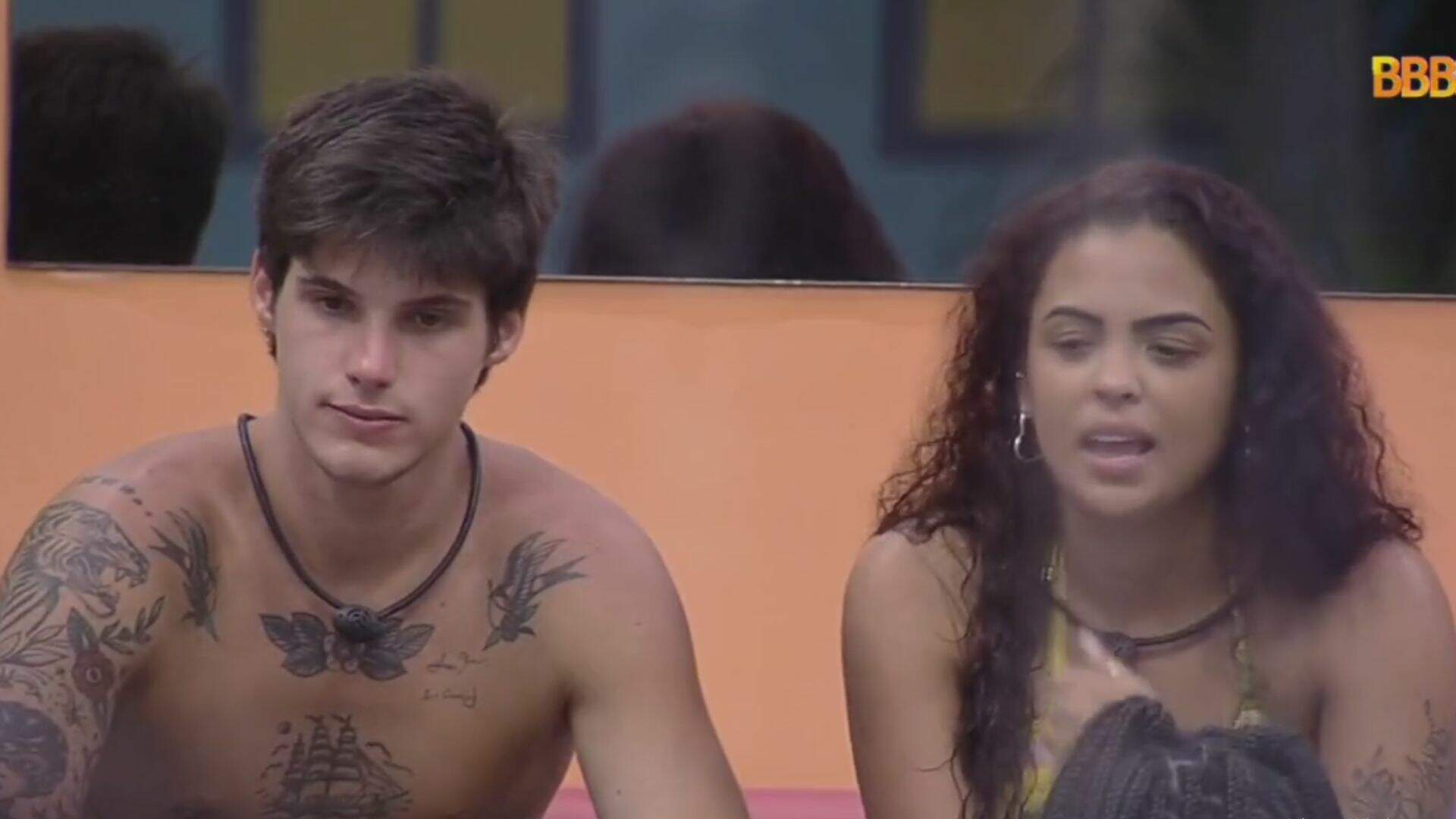 BBB23: Paula e Gabriel tentam unir votos em brother após situação inusitada - Metropolitana FM