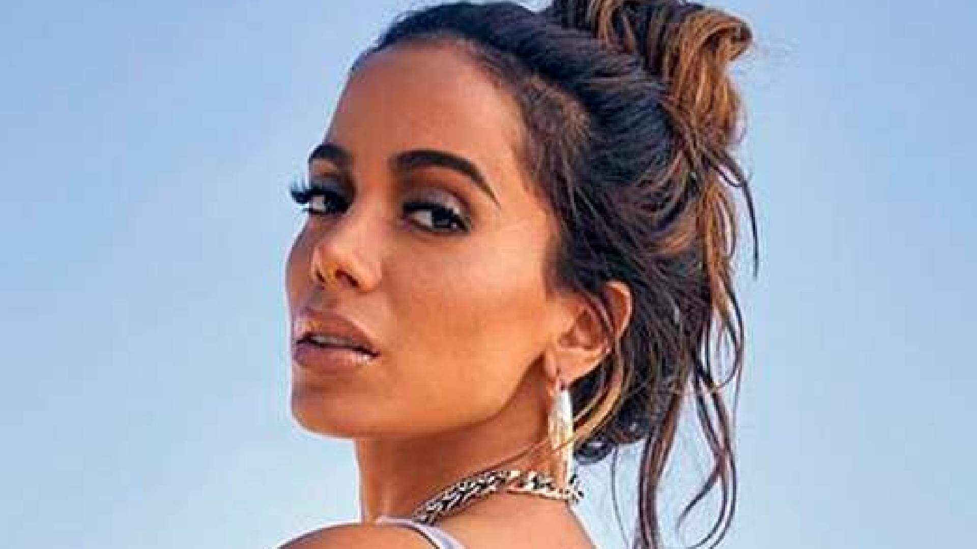 Anitta abre o jogo sobre sua indicação considerada polêmica ao Grammy como ‘Artista Revelação’  - Metropolitana FM