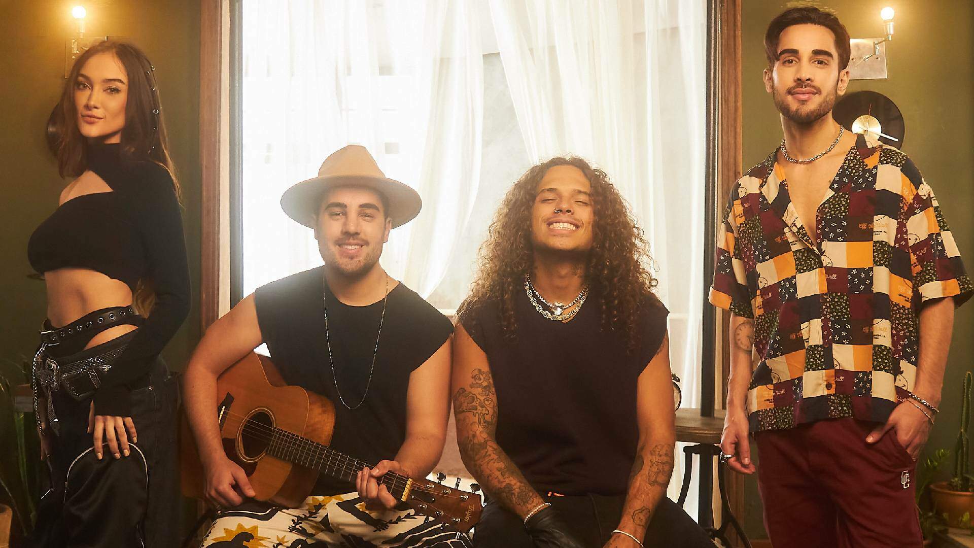 Após ficar de fora do BBB23, Vitão participa do novo clipe de Melim - Metropolitana FM