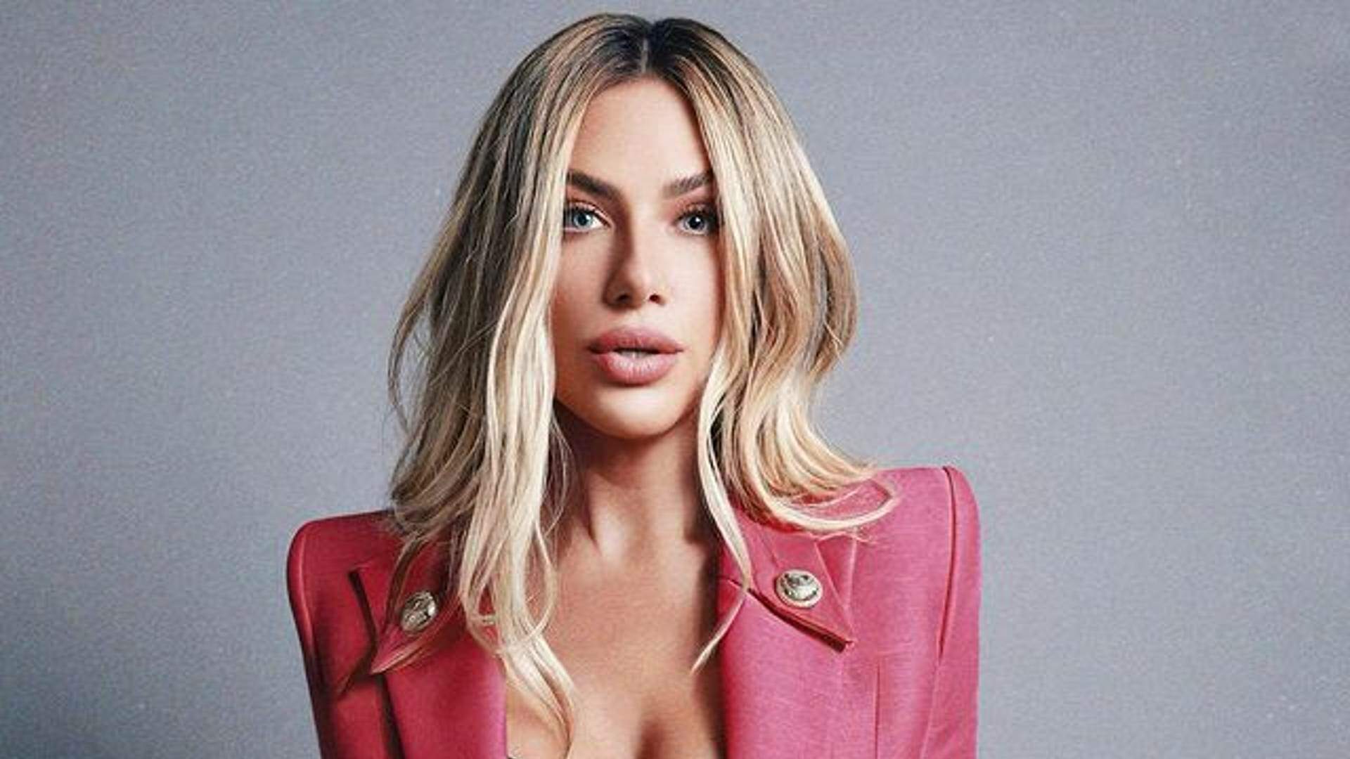 Em foto de viagem, Giovanna Ewbank abre bumbum com as mãos em barco: “Até printei aqui” - Metropolitana FM