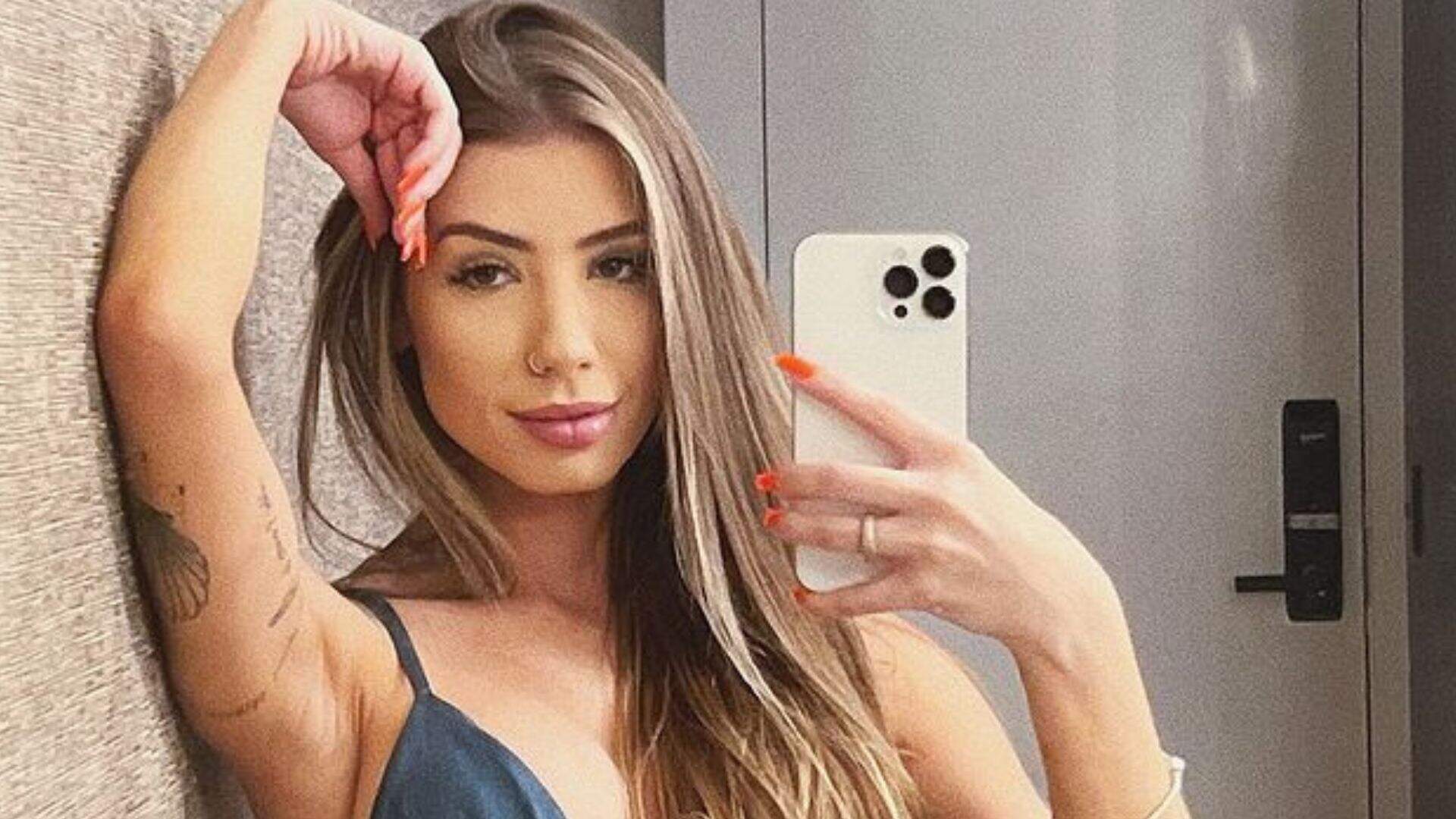 Sem sutiã, Maria Lina aposta em foto no quarto e deixa shorts PP cavar no volume: “Terçou” - Metropolitana FM