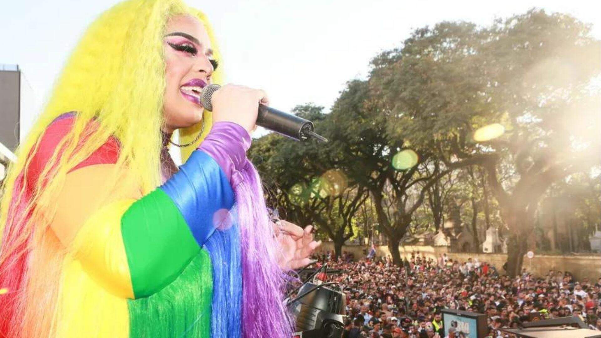 Carnaval da Gloria Groove: artista revela novidades sobre o retorno triunfal do Bloco Gloriosas - Metropolitana FM