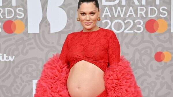 Nova mamãe! Jessie J anuncia nascimento do primeiro filho: “Ele é todinho meu”