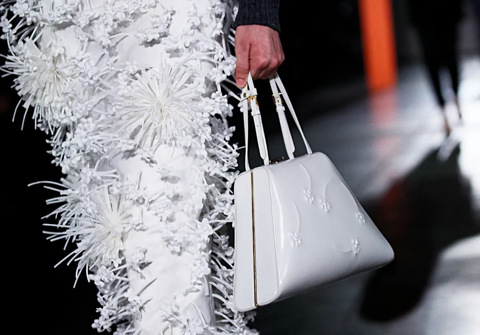 Desfile da Prada na Semana de Moda de Milão (Foto: REUTERS/Alessandro Garofalo)