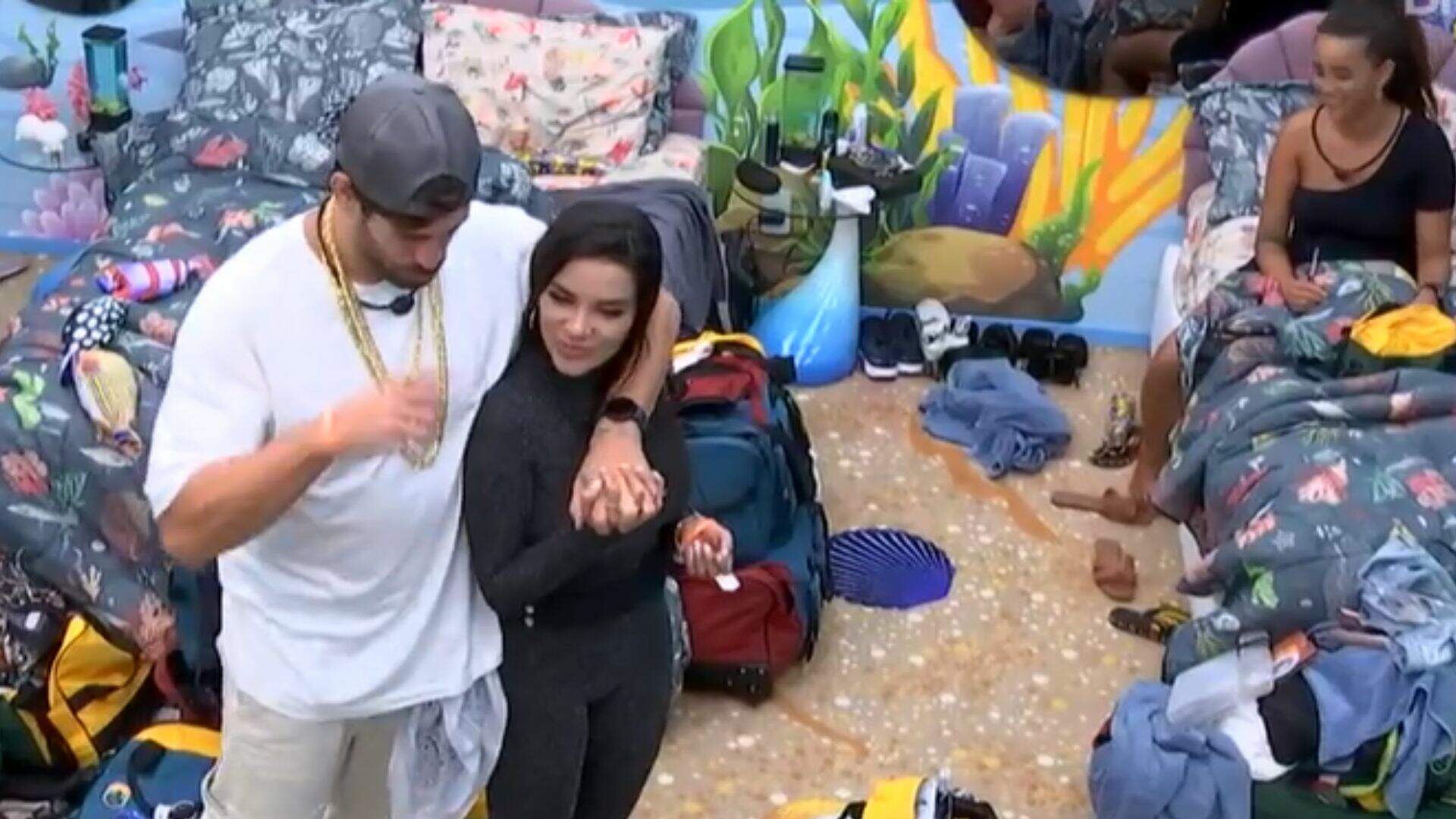 BBB 23: Cara de Sapato ataca Dania Mendez no Quarto Fundo do Mar durante a Festa do Líder - Metropolitana FM