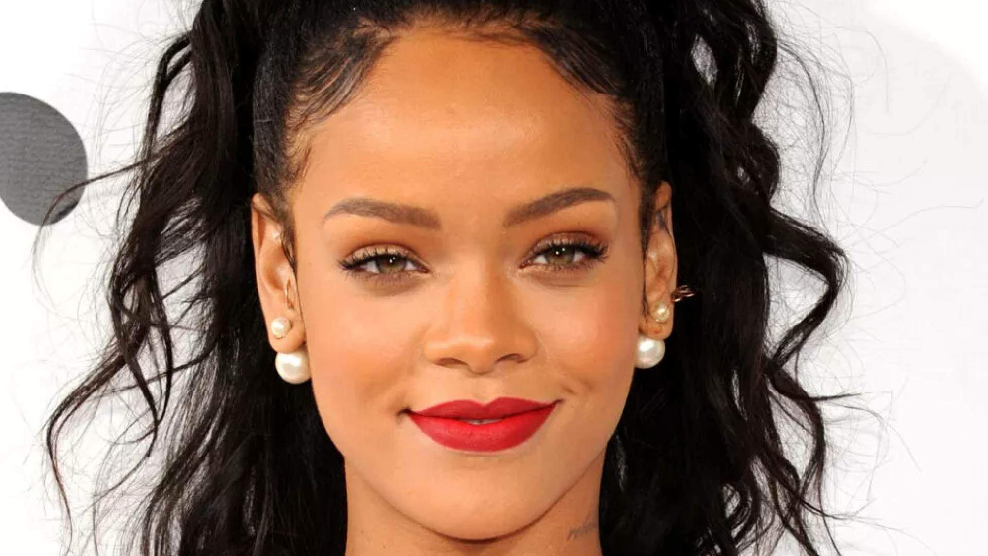Rihanna faz história e conquista feito inédito em sua carreira musical - Metropolitana FM