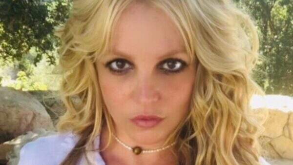 Britney Spears revela que personal trainer a agrediu física e mentalmente; entenda o caso