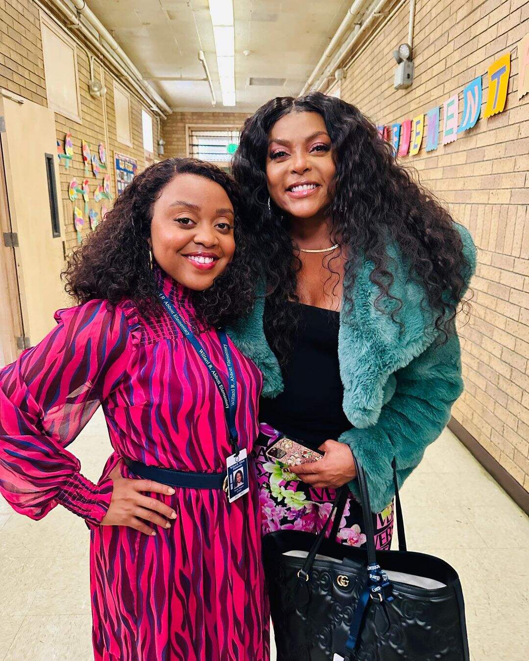 Quinta Brunson e Taraji P. Henson no episódio "Mom" de "Abbott Ementary". (Foto: Reprodução/Abbott Elementary)