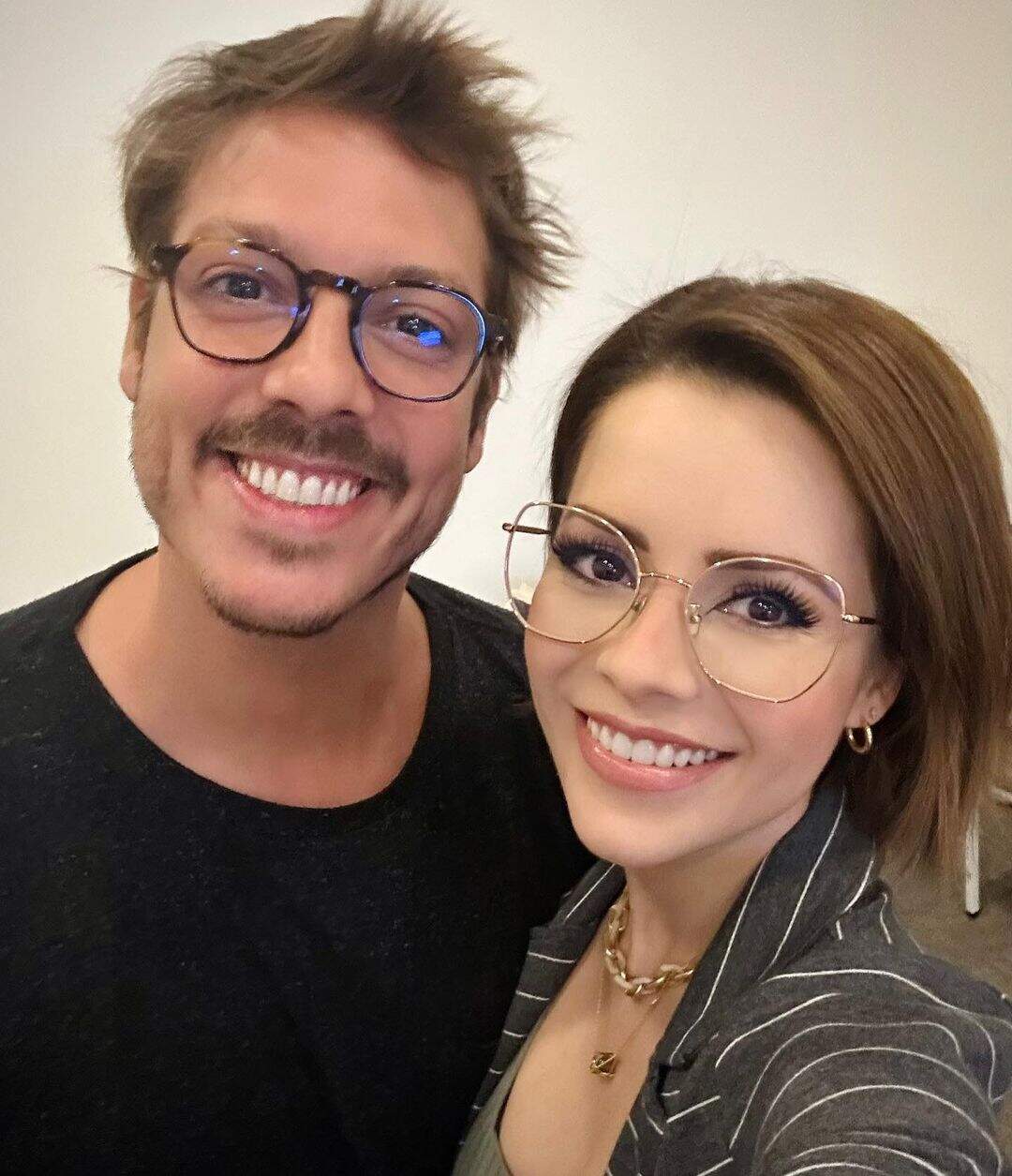 Fábio Porchat e Sandy protagonizarão nova comédia romântica. (Foto: Reprodução/Instagram)