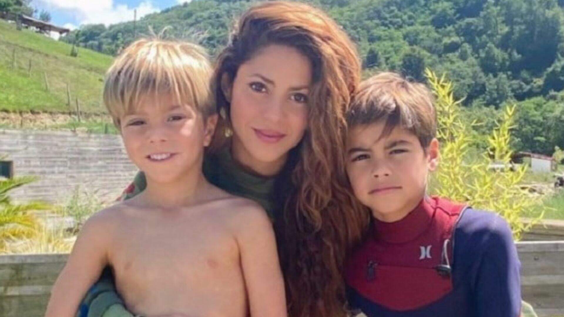 Após divórcio polêmico, Shakira pede privacidade em nome dos filhos: “Perseguição” - Metropolitana FM