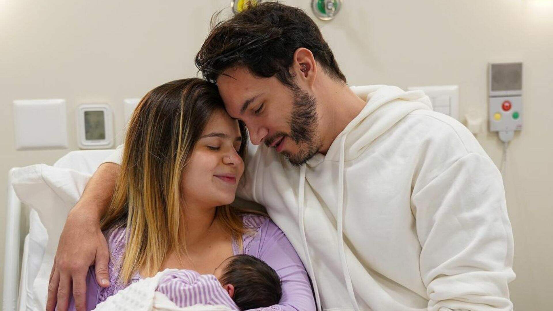 Chegou! Viih Tube e Eliezer anunciam nascimento da filha, Lua - Metropolitana FM