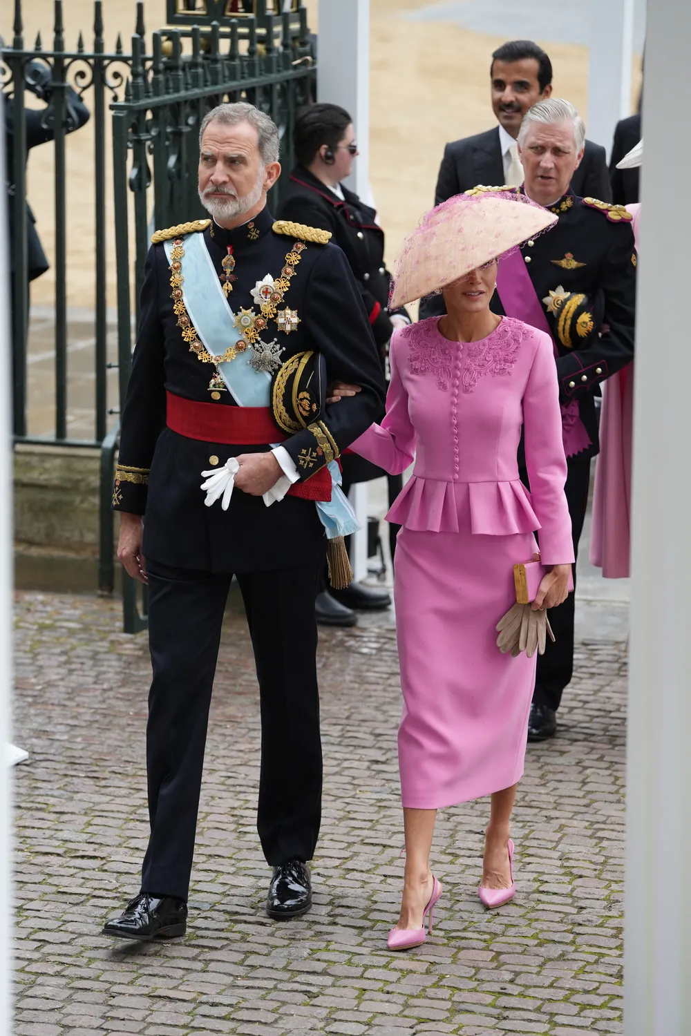 Rei Felipe VI e Rainha Letizia da Espanha na cerimônia de coroação do Rei Charles III na Abadia de Westminster