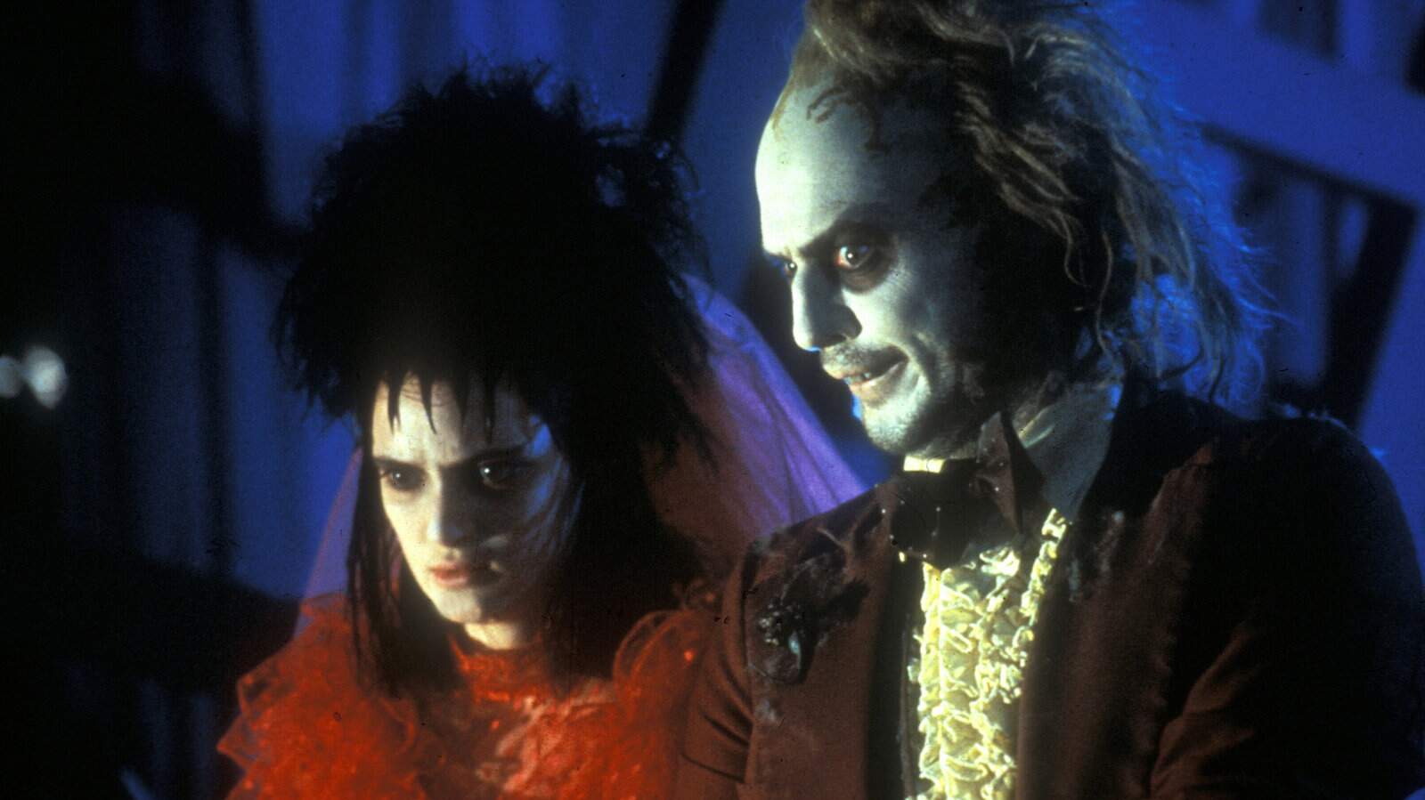 Winona Ryder e Michael Keaton em "Os Fantasmas se Divertem" (Foto: Reprodução)