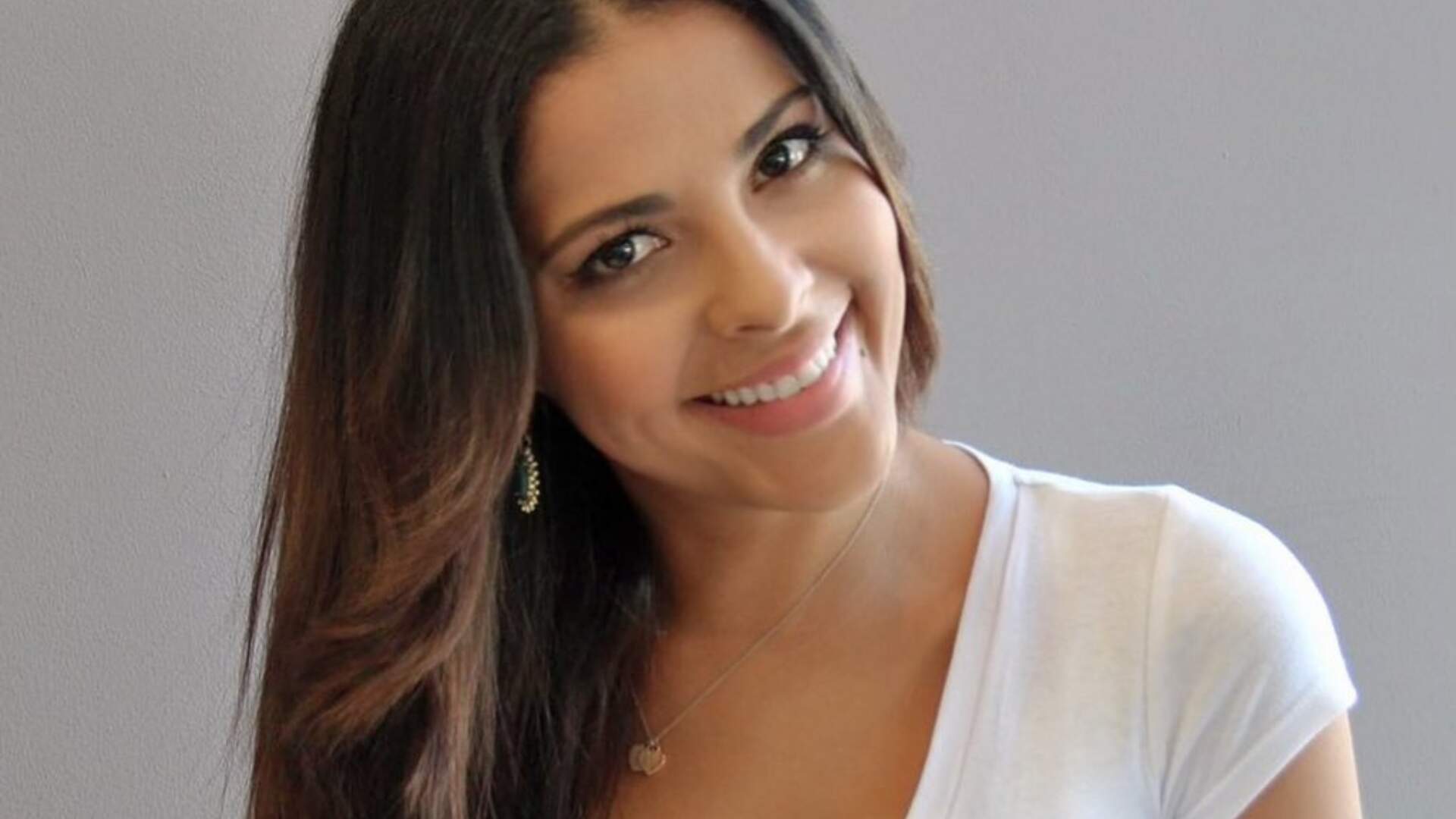 Gyselle Soares é uma apresentadora e atriz franco-brasileira.