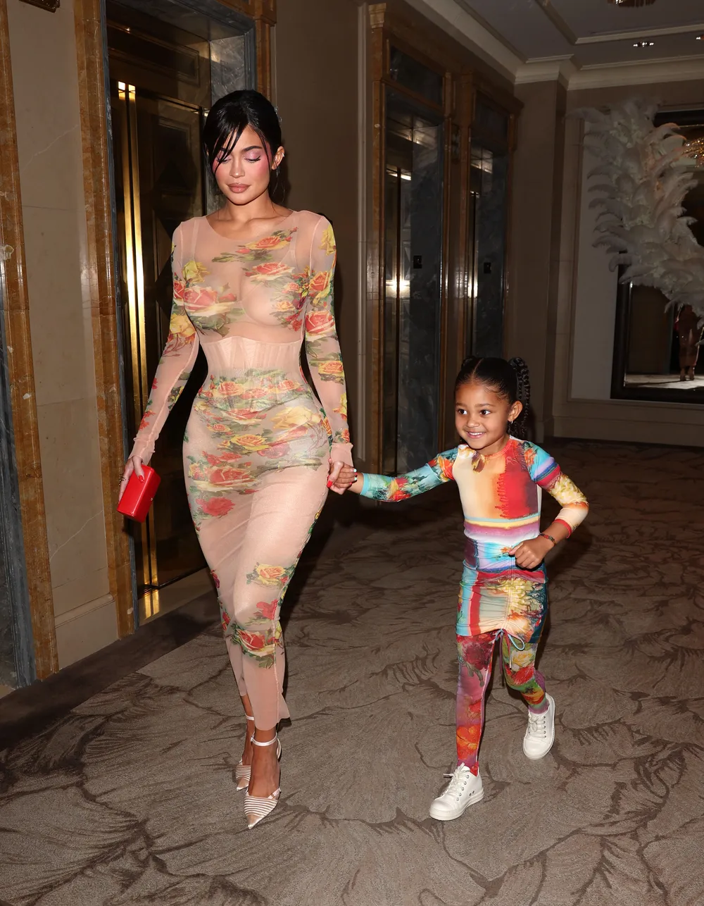 Kylie Jenner e a filha Stormi