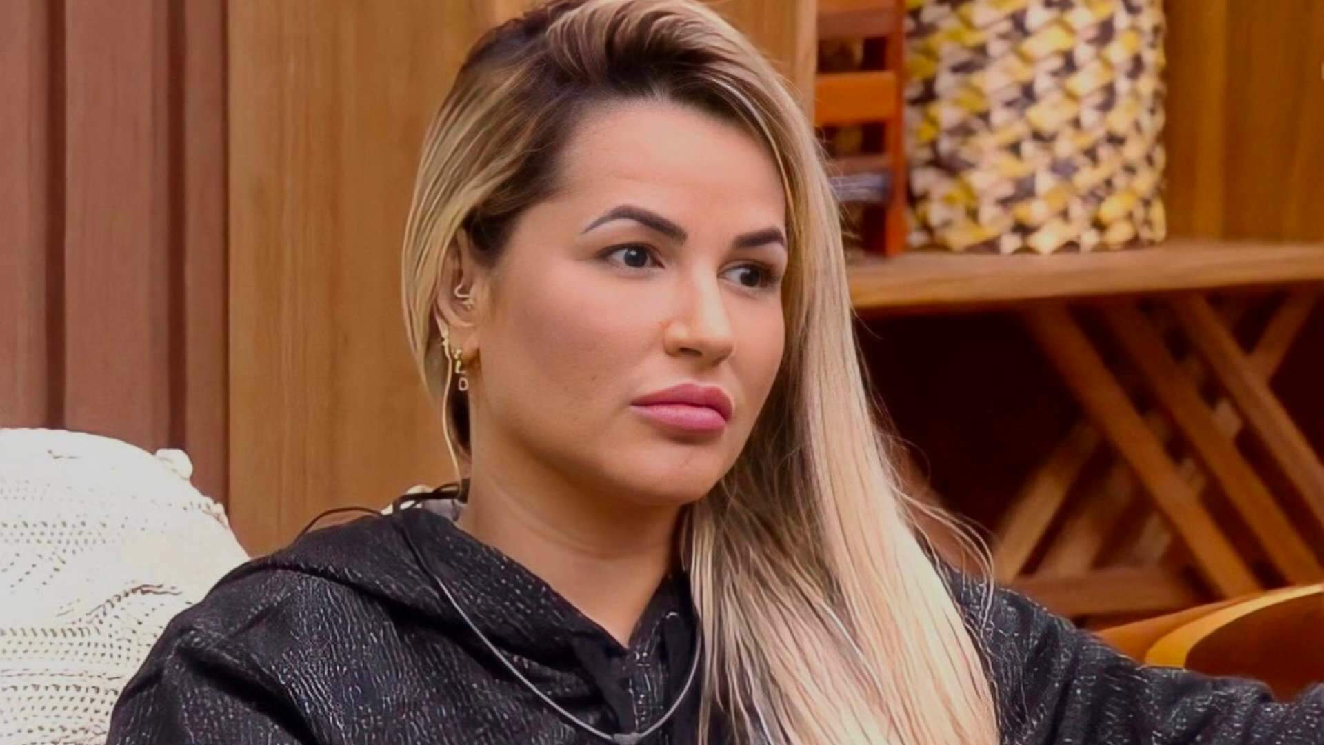 Após brigas com a Record, Deolane Bezerra negocia com a emissora e pode mudar de profissão - Metropolitana FM