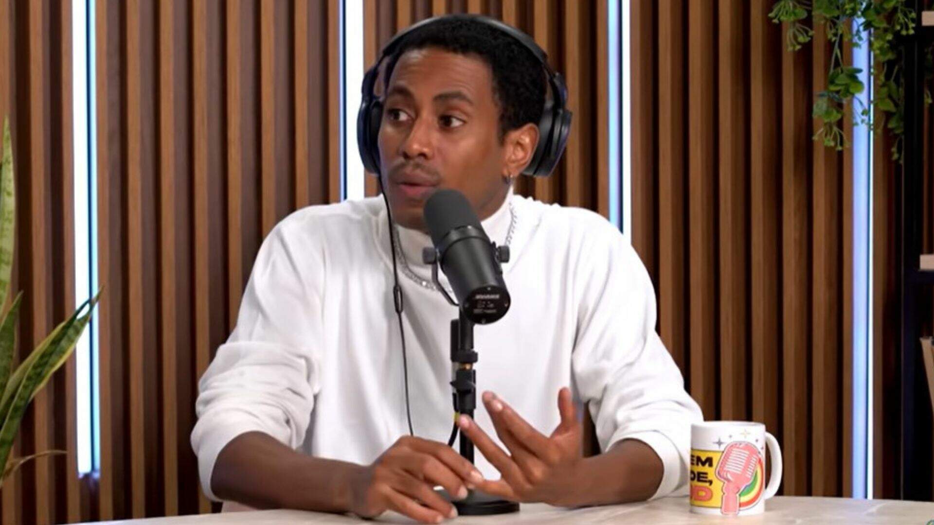 Ícaro Silva fala pela primeira vez sobre treta com Tiago Leifert por conta do ‘BBB’: “Nunca falei antes e nem depois” - Metropolitana FM