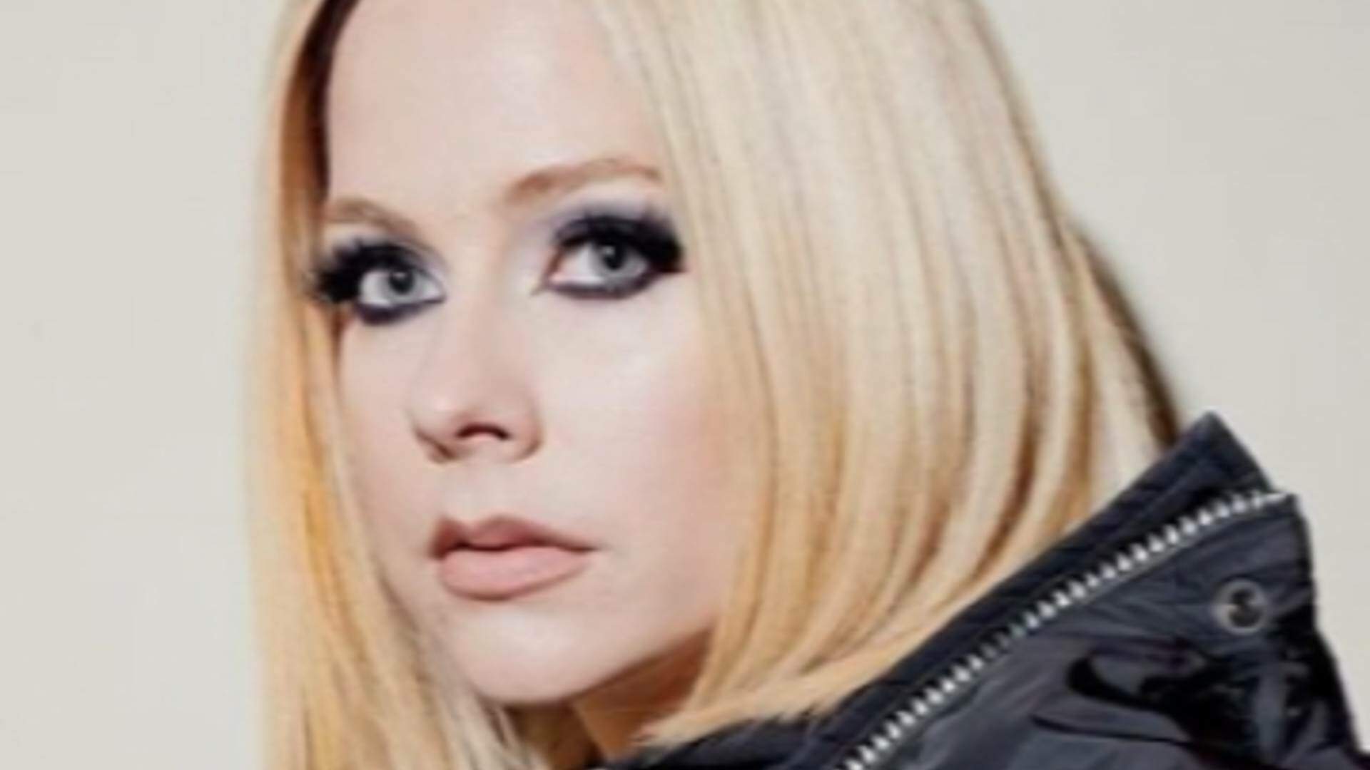 Romance relâmpago: Avril Lavigne termina namoro polêmico com rapper e verdade surpreendente por trás do fim vem à luz! - Metropolitana FM