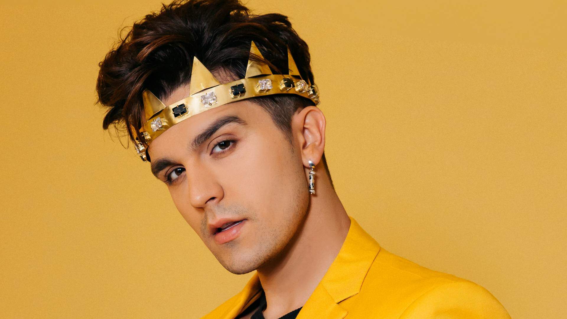 Luan Santana surpreende ao fazer ensaio inédito e diferenciado para divulgar novo trabalho musical e arranca suspiros de fãs - Metropolitana FM