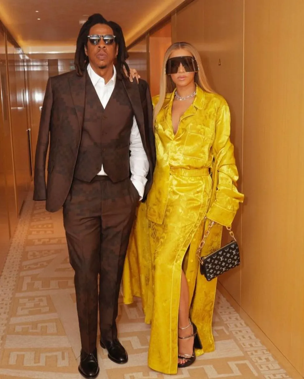 Beyoncé e Jay-Z para o desfile da Louis Vuitton
