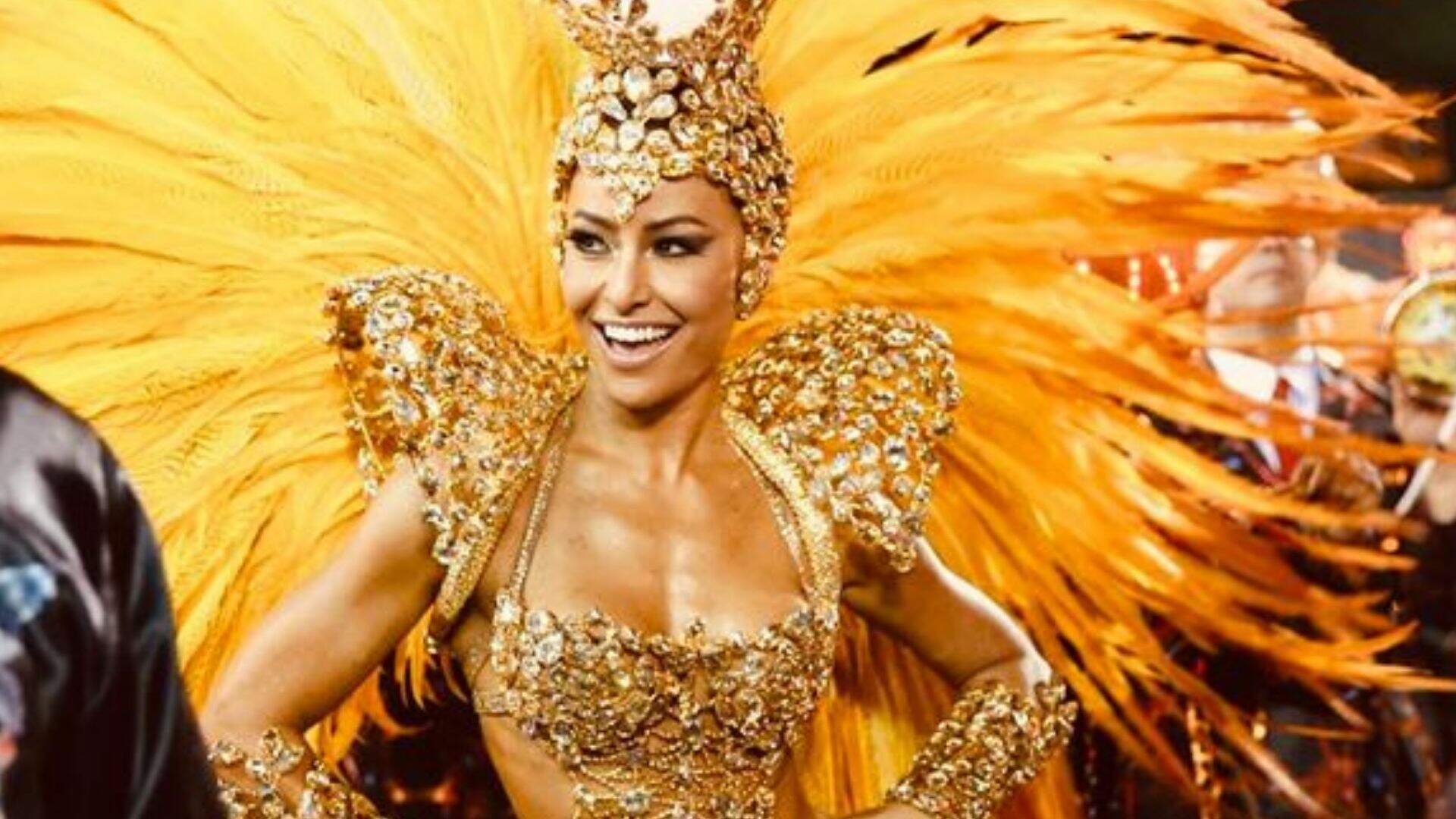 Você não vai acreditar no que ela fez: Sabrina Sato posta fotos inéditas do Carnaval com calcinha ‘encaixada’ - Metropolitana FM