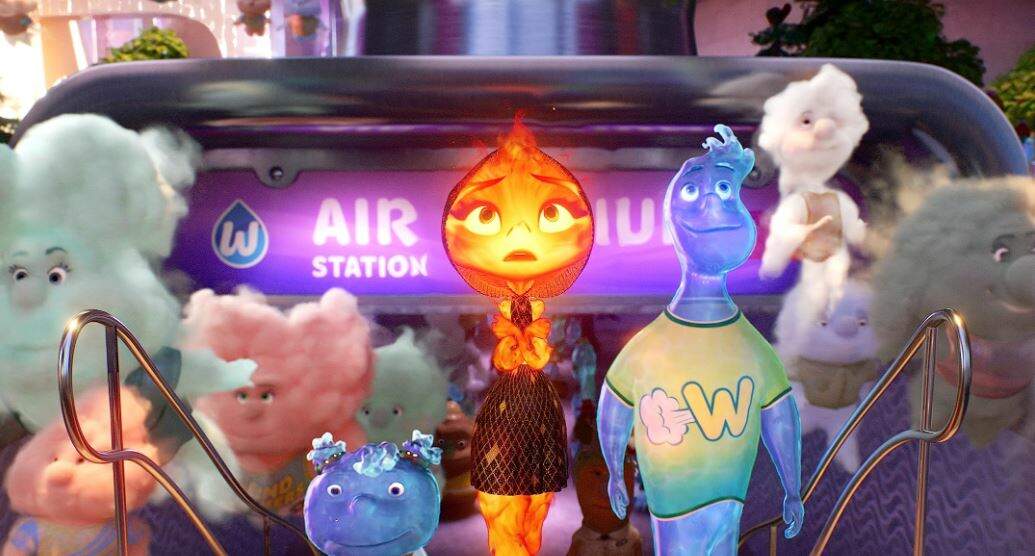 Elementos está em exibição nos cinemas brasileiros (Foto: Reprodução/Monstros S.A. está disponível na Disney+ (Foto: Reprodução/O Bom Dinossauro está na Disney+ (Foto: Reprodução/Pixar Animation Studios)