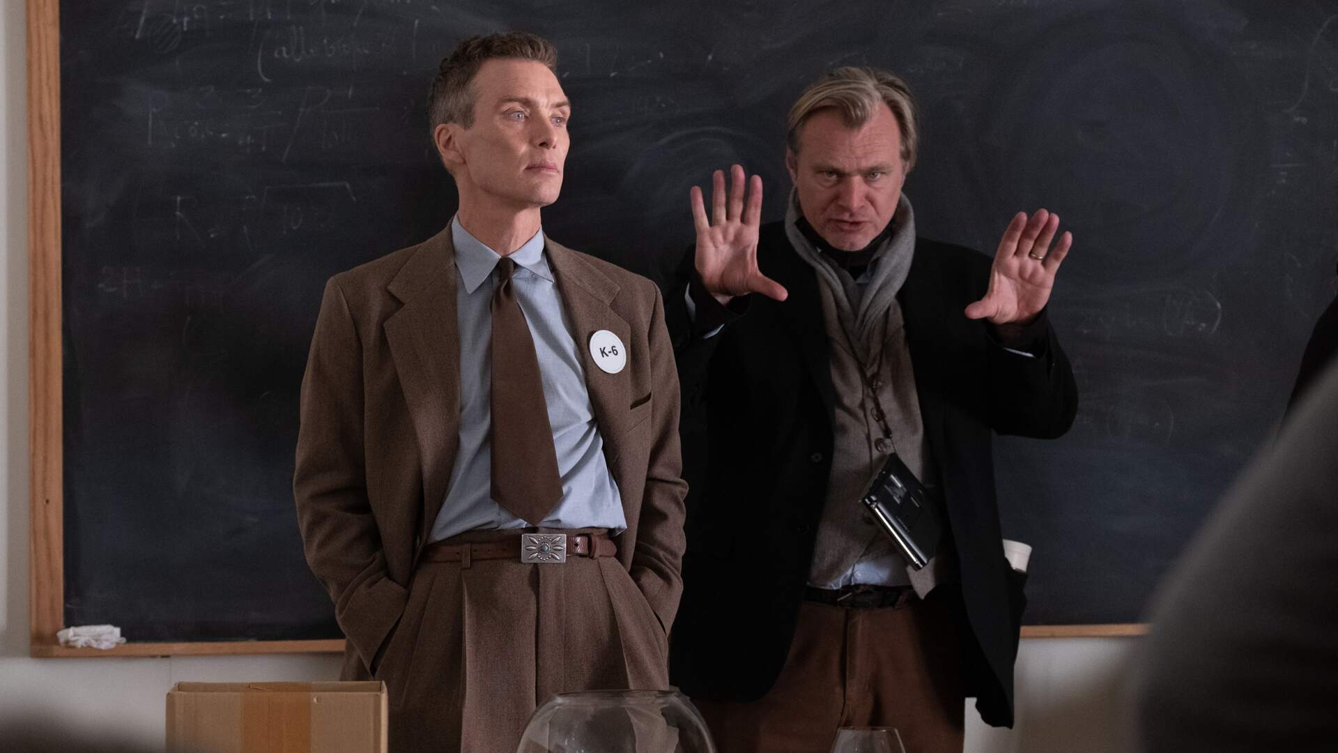 Oppenheimer: Épico de Christopher Nolan é aclamado em Paris: “Surpreendente e devastador” - Metropolitana FM