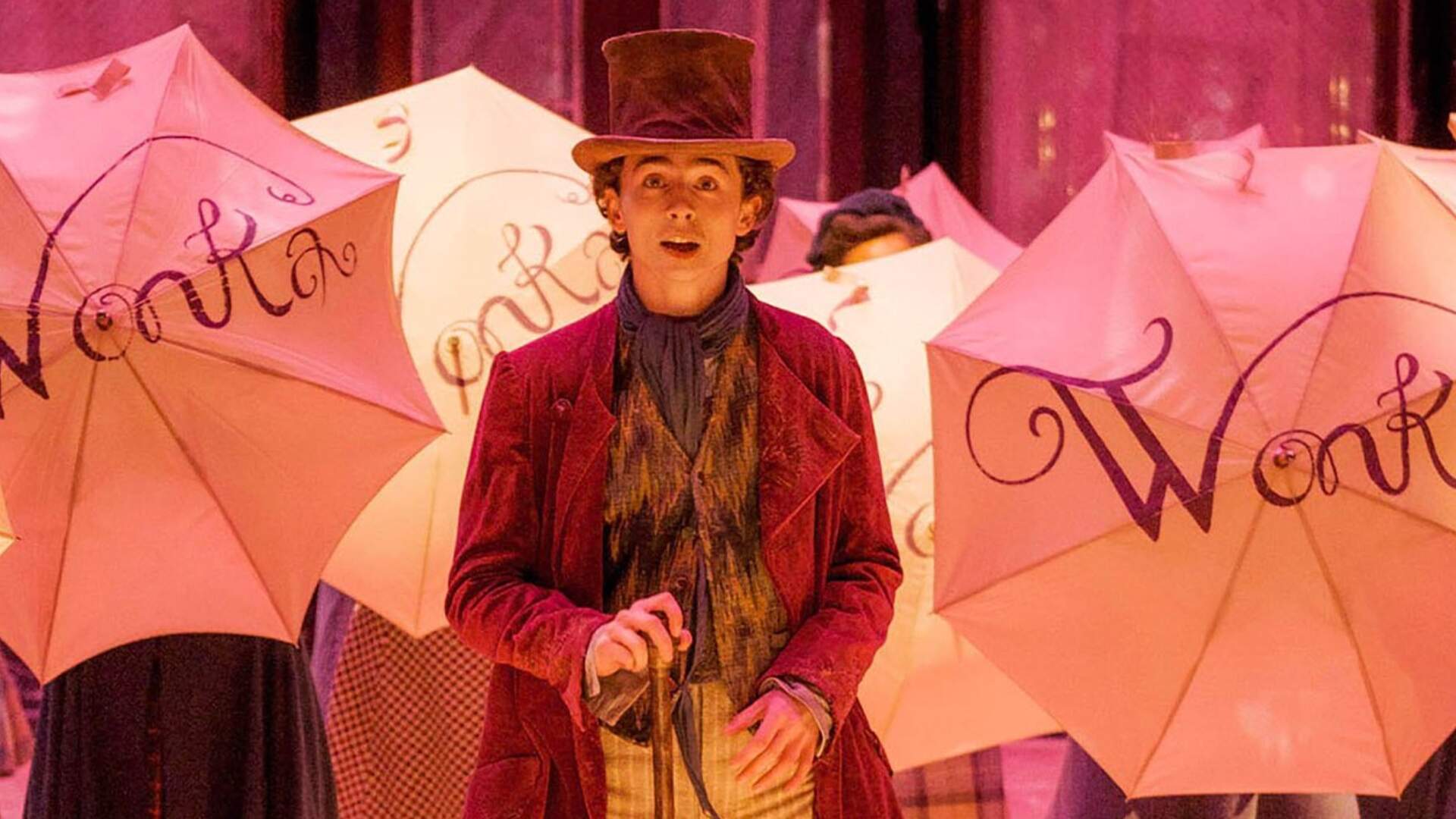 Wonka: Timothée Chalamet encanta como Willy Wonka em primeiras imagens oficiais; confira - Metropolitana FM