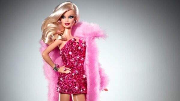 Puro luxo! Conheça as 10 bonecas Barbie mais caras e valiosas do mundo