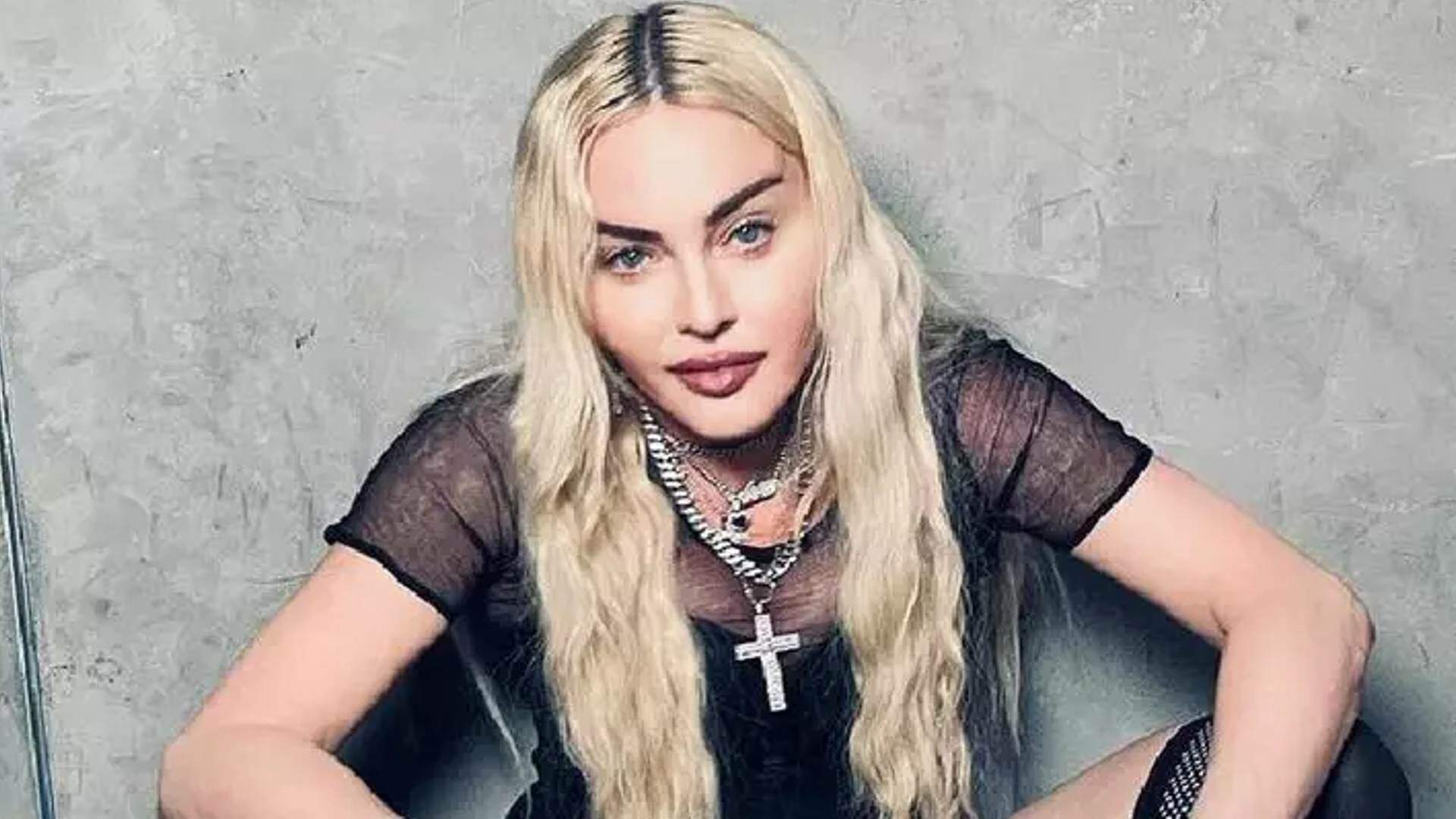 Está tudo bem? Madonna posta primeiras selfies e tenta tranquilizar fãs após grave problema de saúde - Metropolitana FM