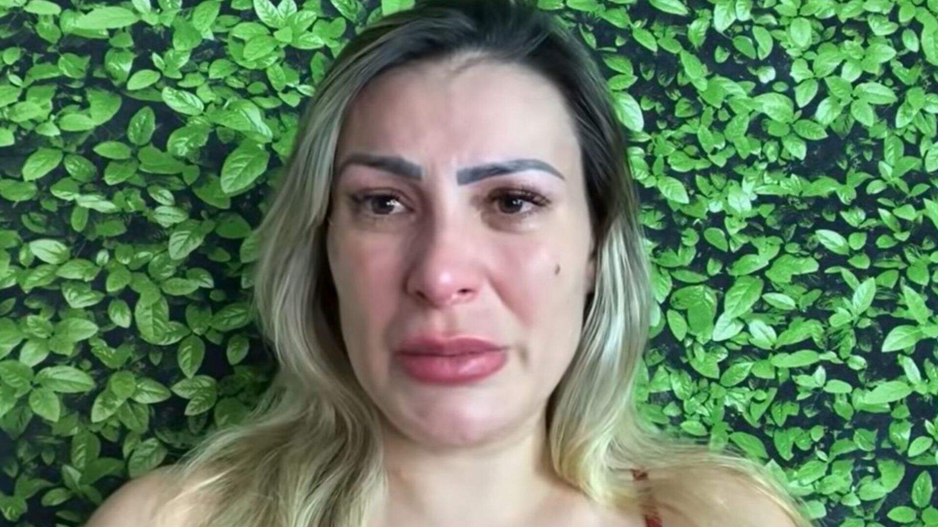 Após retorno ao mundo adulto, Andressa Urach é procurada pela justiça e motivo vai te chocar - Metropolitana FM