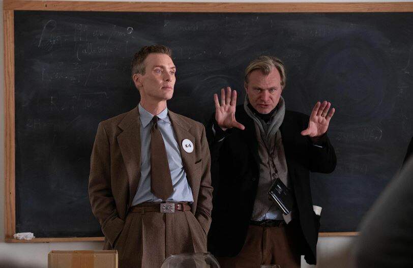 Cillian Murphy e Christopher Nolan nos bastidores de “Oppenheimer” (Foto: Melinda Sue Gordon/Universal Pictures)
