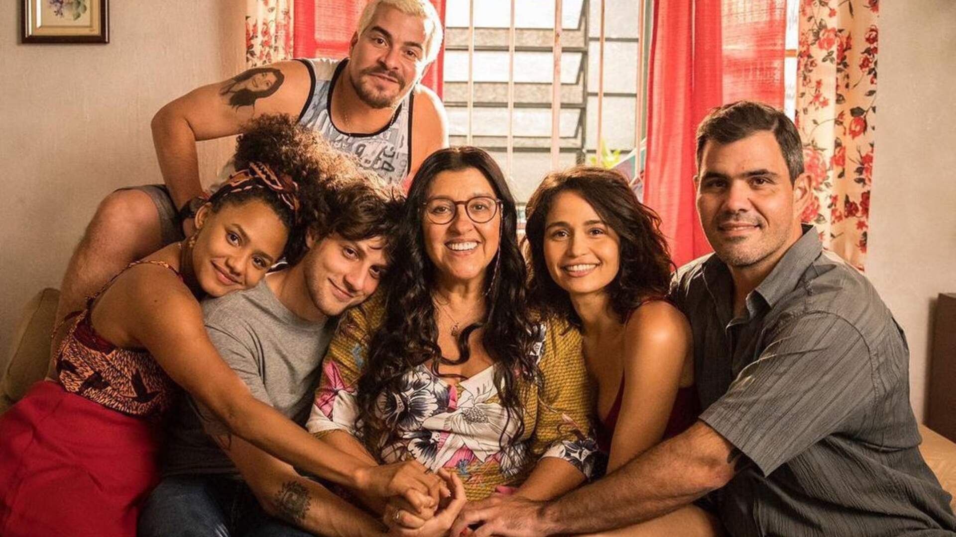 Diário da Dona Lurdes: Continuação de ‘Amor de Mãe’ vira filme com retorno de protagonista - Metropolitana FM