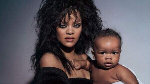 Site anuncia nascimento de segundo filho da Rihanna