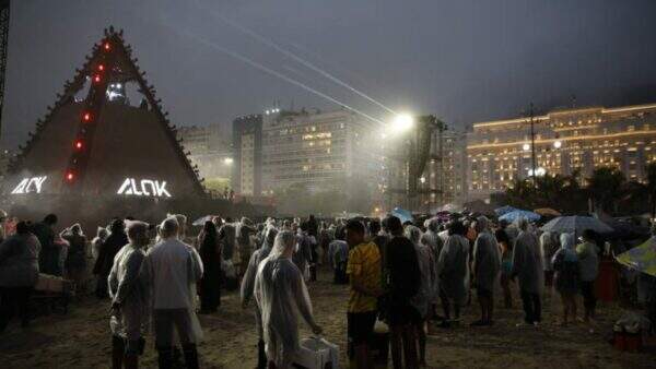 Show de Alok em Copacabana recebe menos público que o esperado e registra grande número de roubos