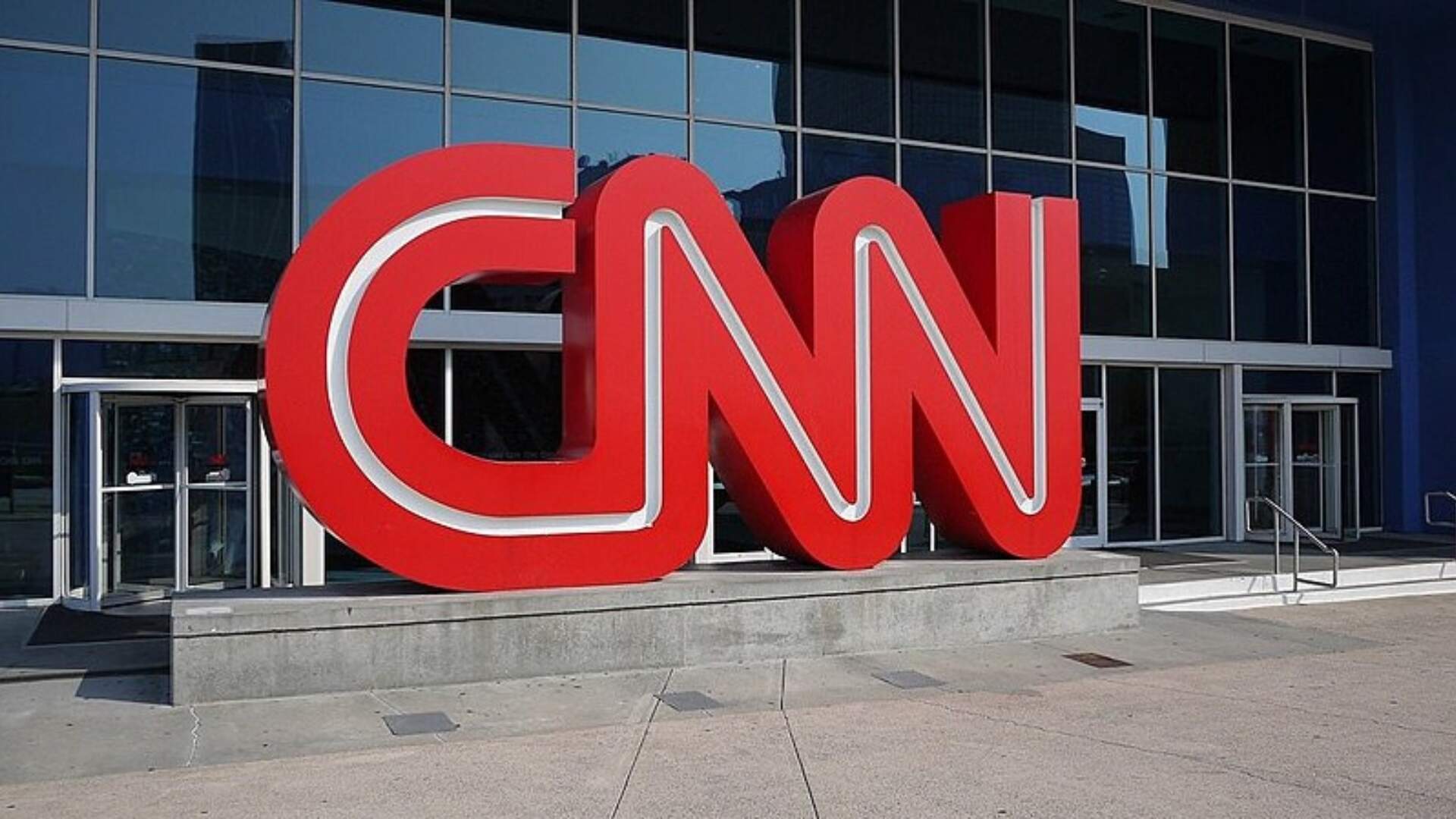 Reformulação: Além de Rafael Colombo, CNN anuncia demissão de mais 3 grandes nomes e prepara mudanças - Metropolitana FM