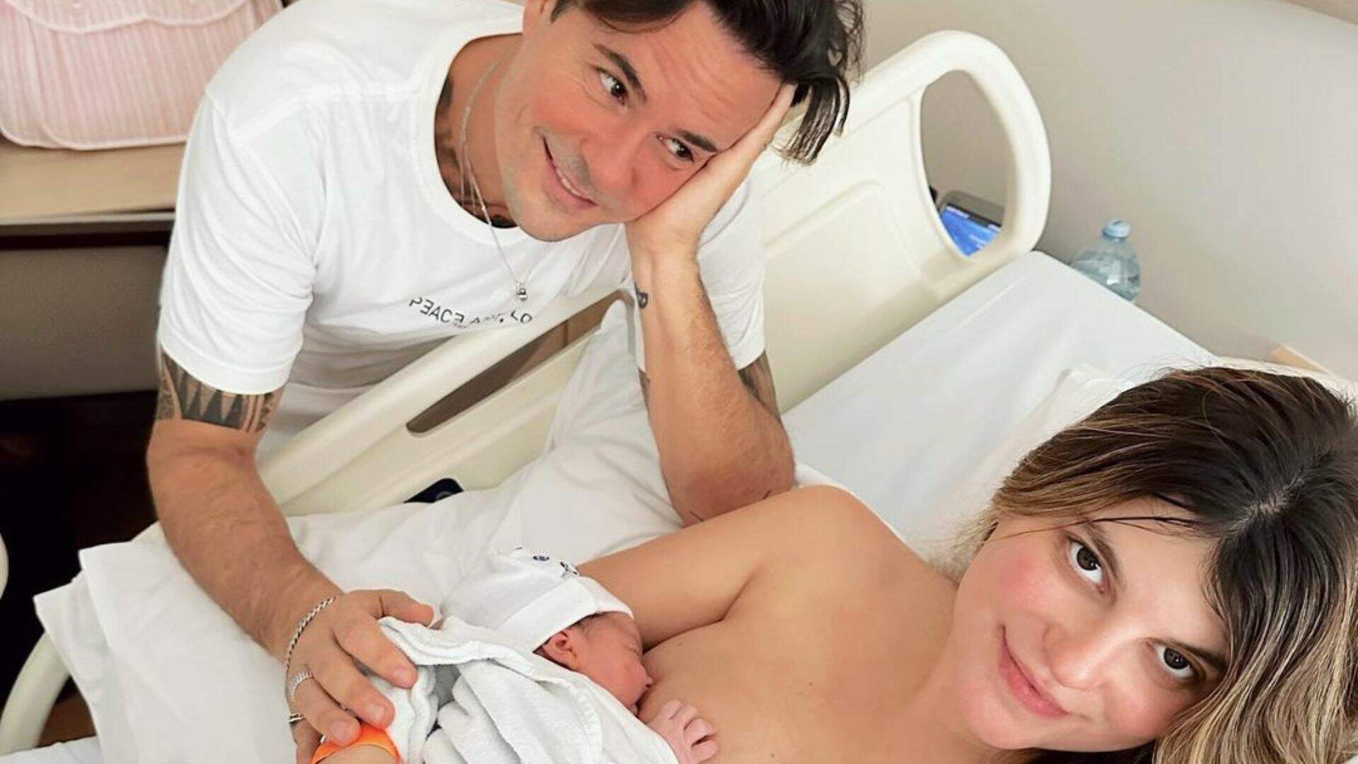 Paulo Vilhena anuncia nascimento de sua primeira filha, Manoela, mostrando o rostinho da pequena na web
