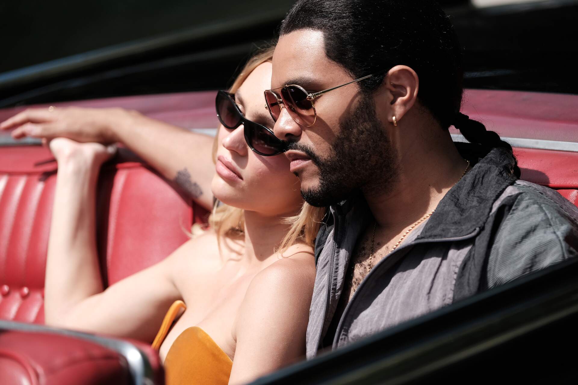 Lily-Rose Depp e Abel "The Weeknd" Tesfaye em “The Idol” (Foto: Eddy Chen/HBO)