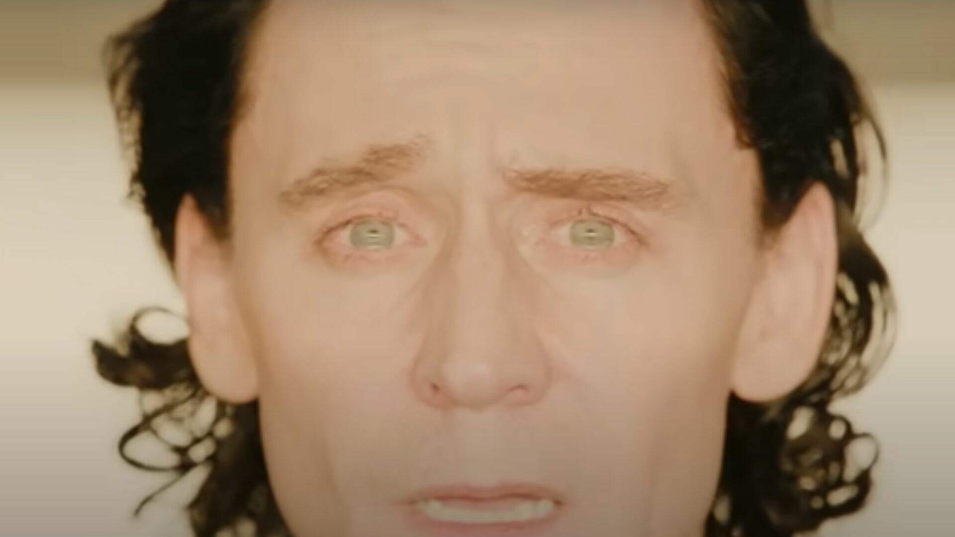 Loki: Tom Hiddleston continua viajando no tempo em teaser inédito da segunda temporada - Metropolitana FM