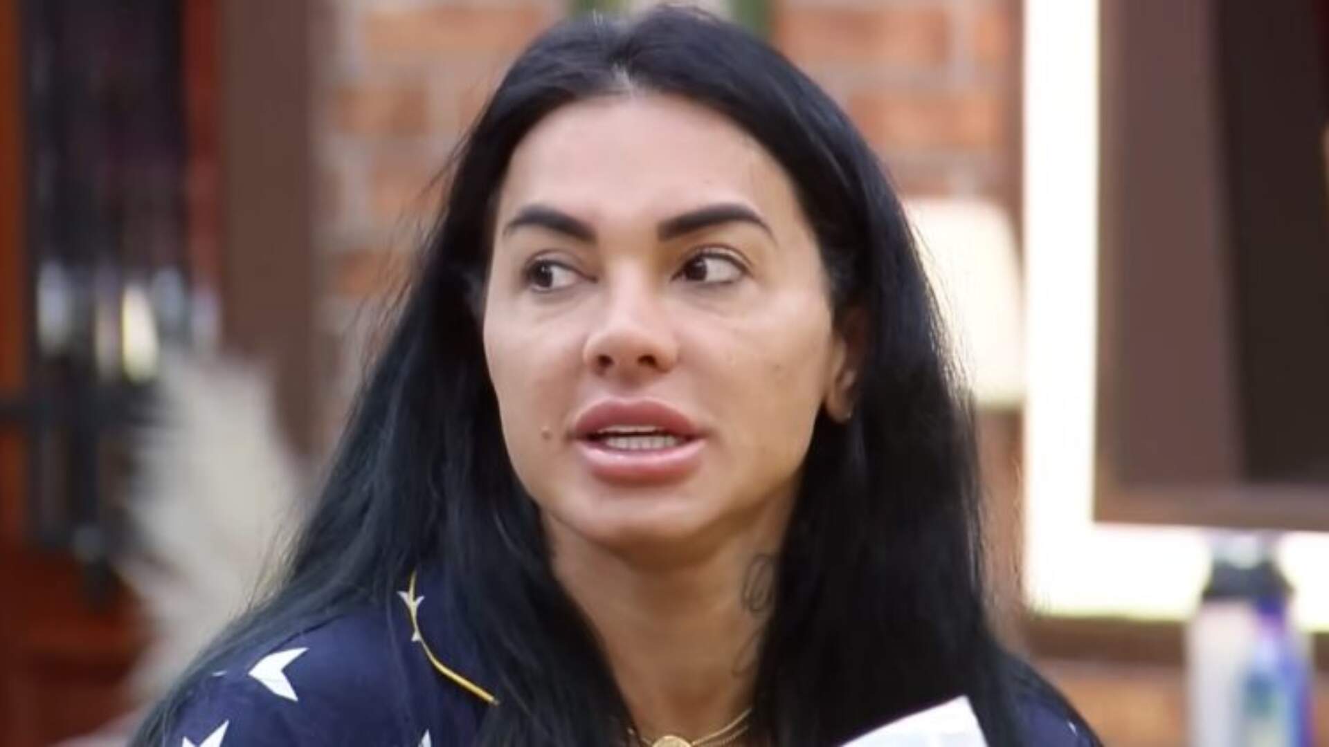 A Fazenda 15: Kamila Simioni revela estretágias de briga dentro do reality rural e faz afirmação sobre rival: “Não é pra qualquer um” - Metropolitana FM